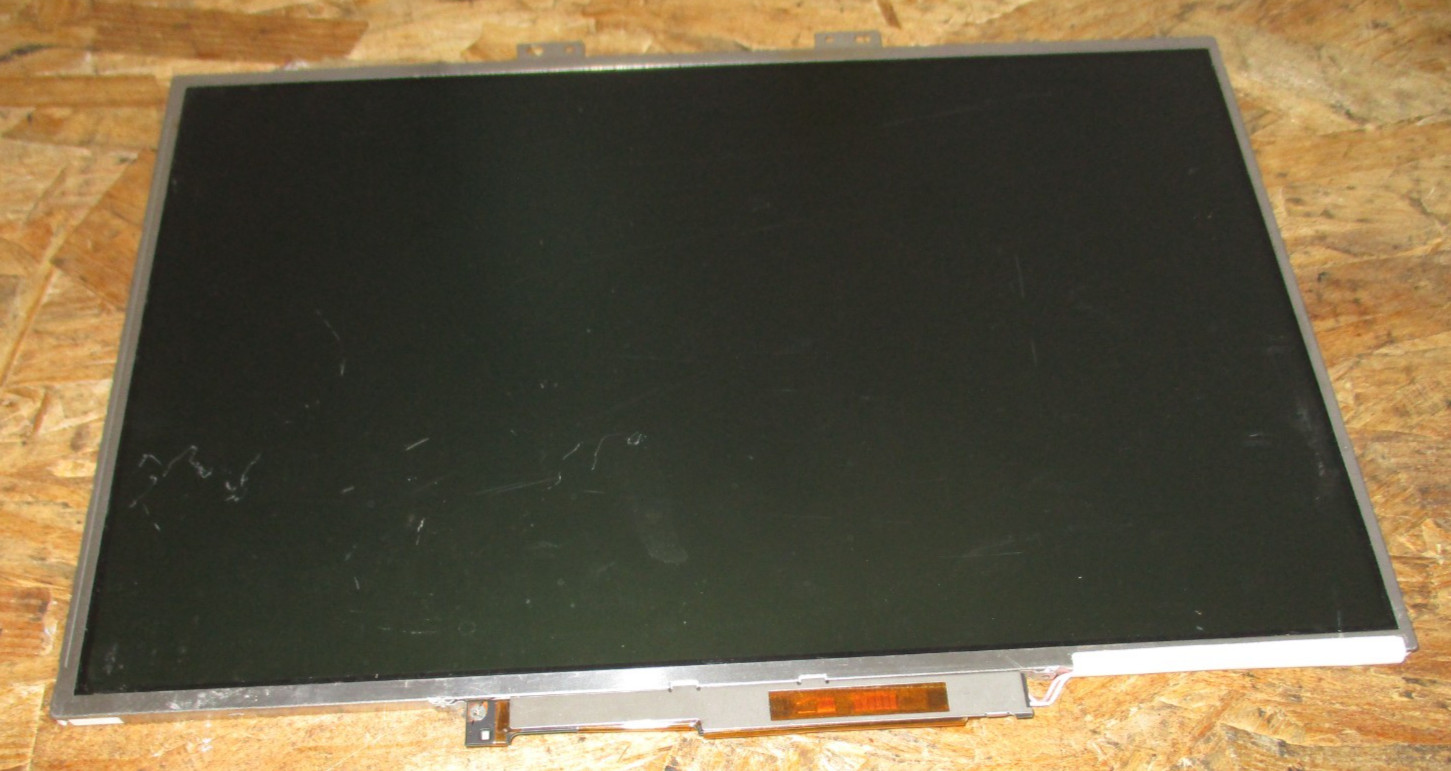 Samsung 15.4" Laptop LCD Screen LTN154X3-L0D R10 CN0CP041 W/30-pin