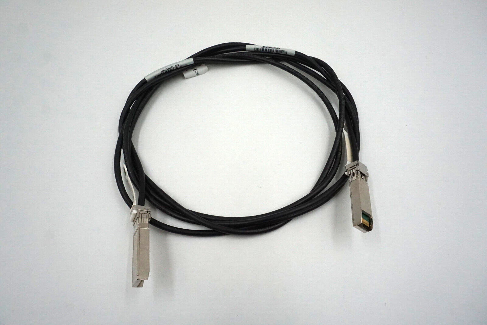 Amphenol EMC Mini SAS SFP+ to SFP+ 3M Data Cable P/N: 038-003-729-01 Tested