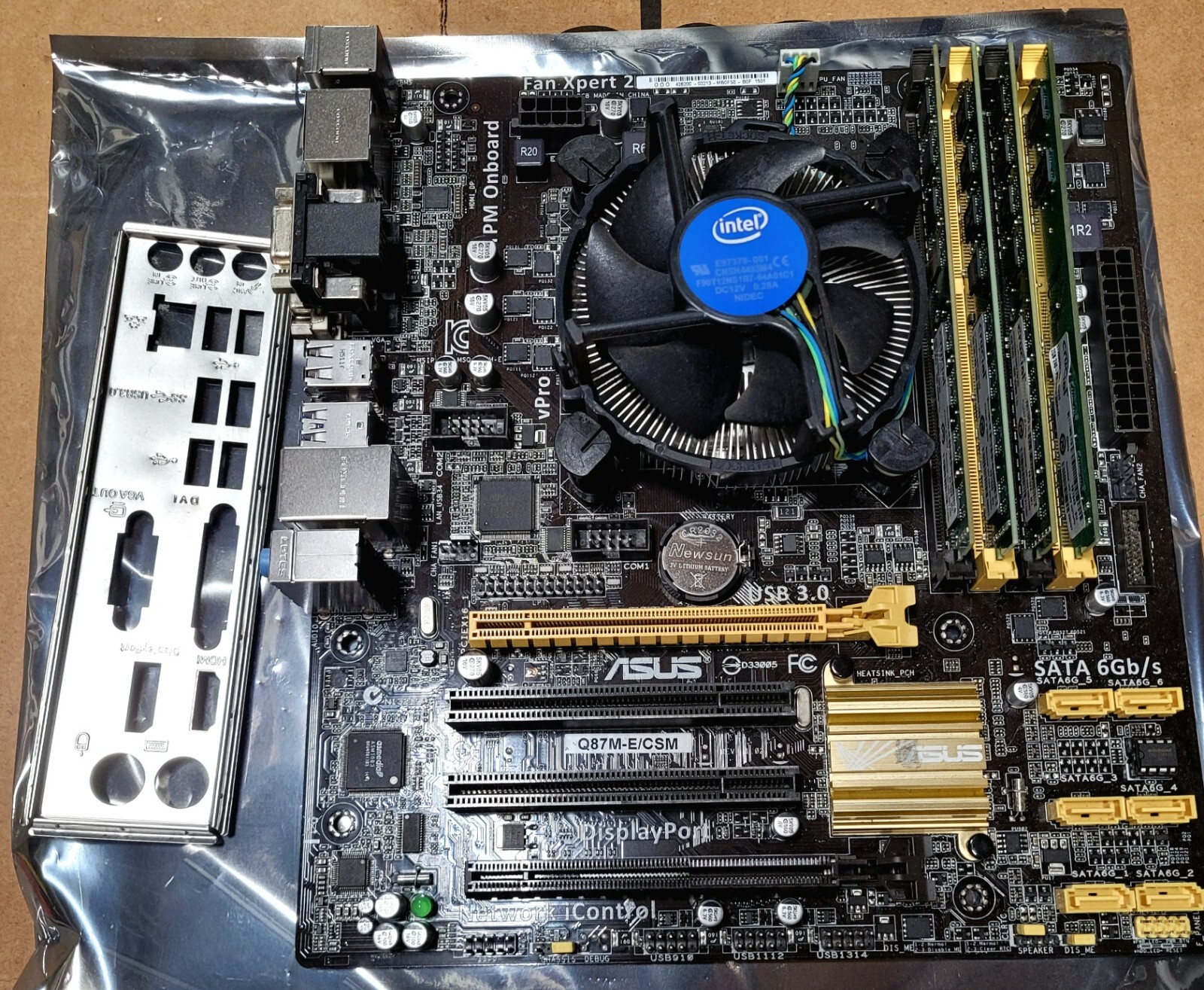 ASUS Q87M-E CSM LGA 1150 i5-4670 3.2 Ghz 16GB DDR3 Micro ATX Desktop Motherboard