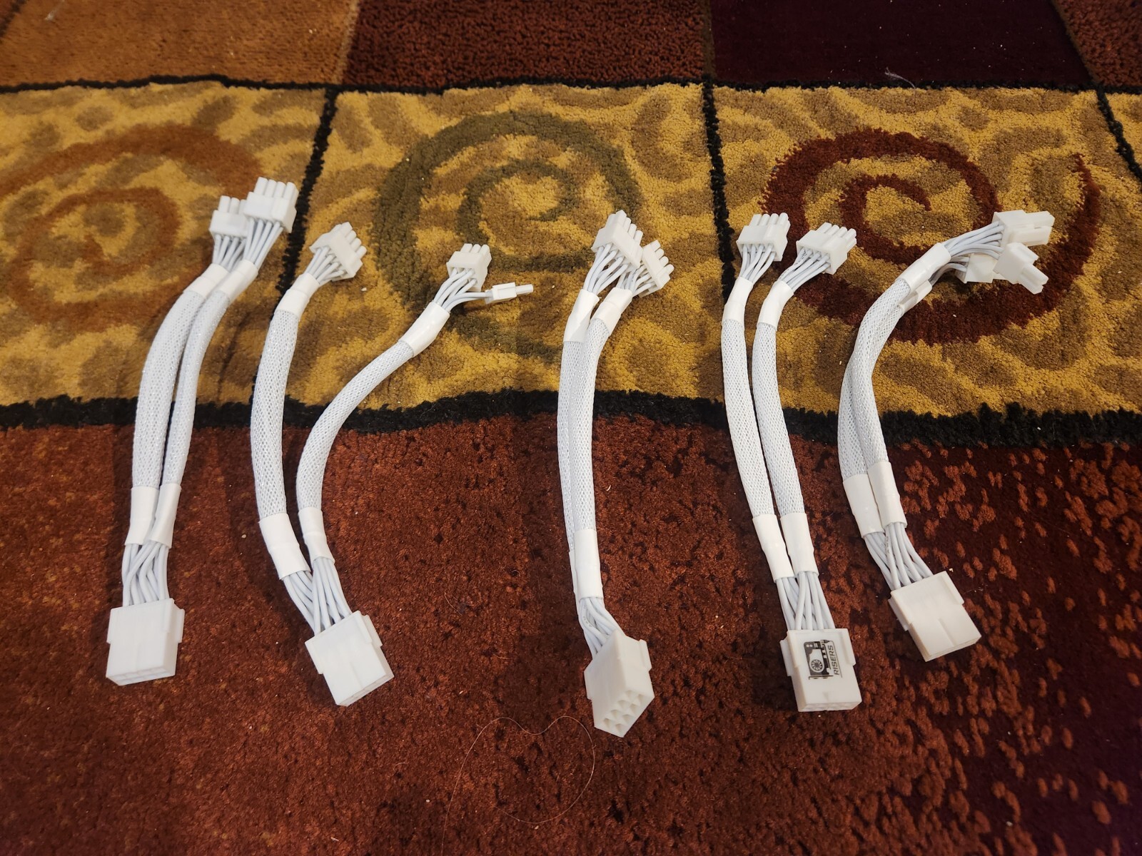 Gpurisers.com Pcie 8 Pin Dual 8 Pin - Splitters - New - 5 Pack - White