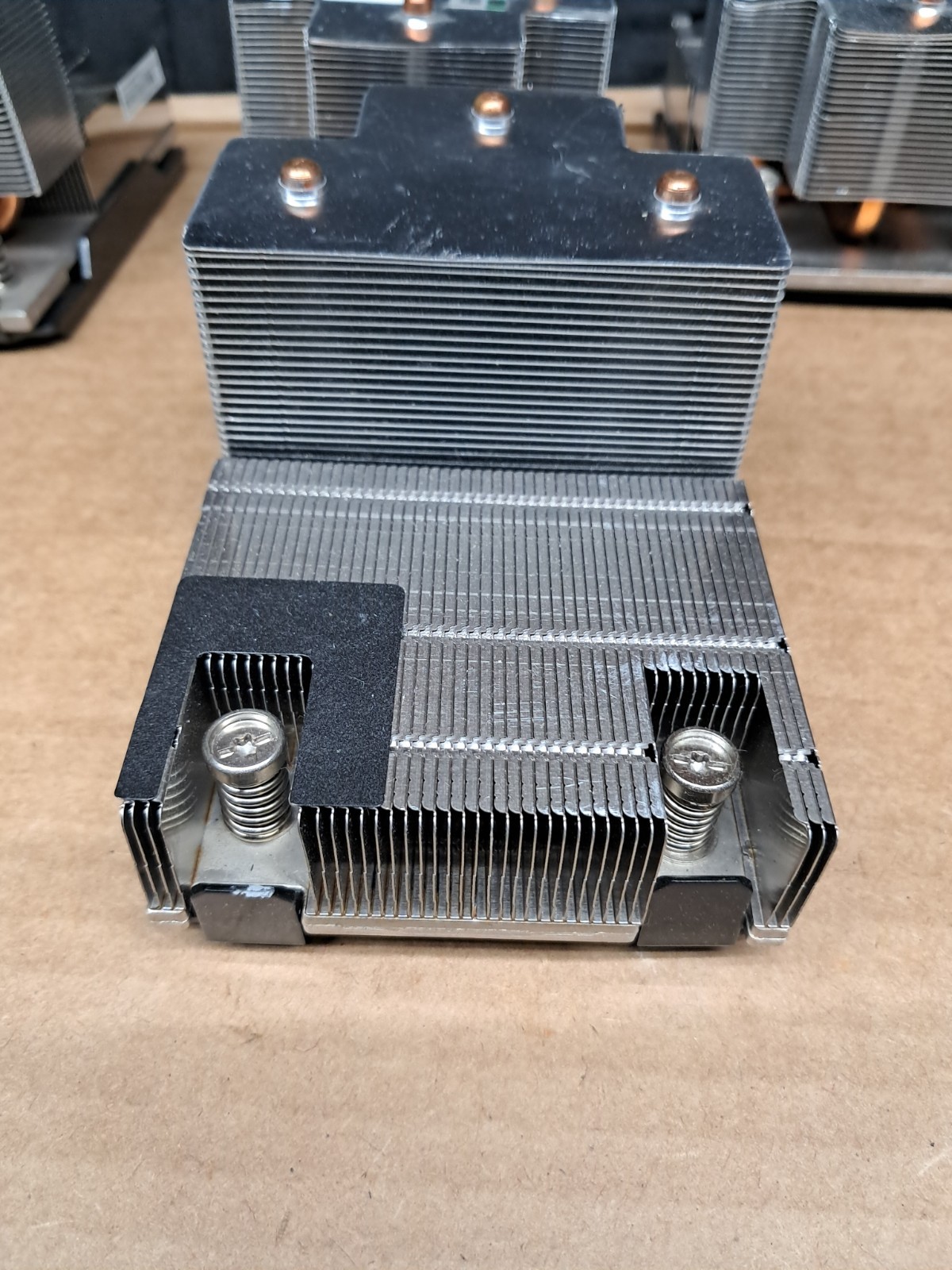 HP DL380 Gen9 Server CPU Heatsink 777291-001 747607-001 - Smooth Screws, Clean