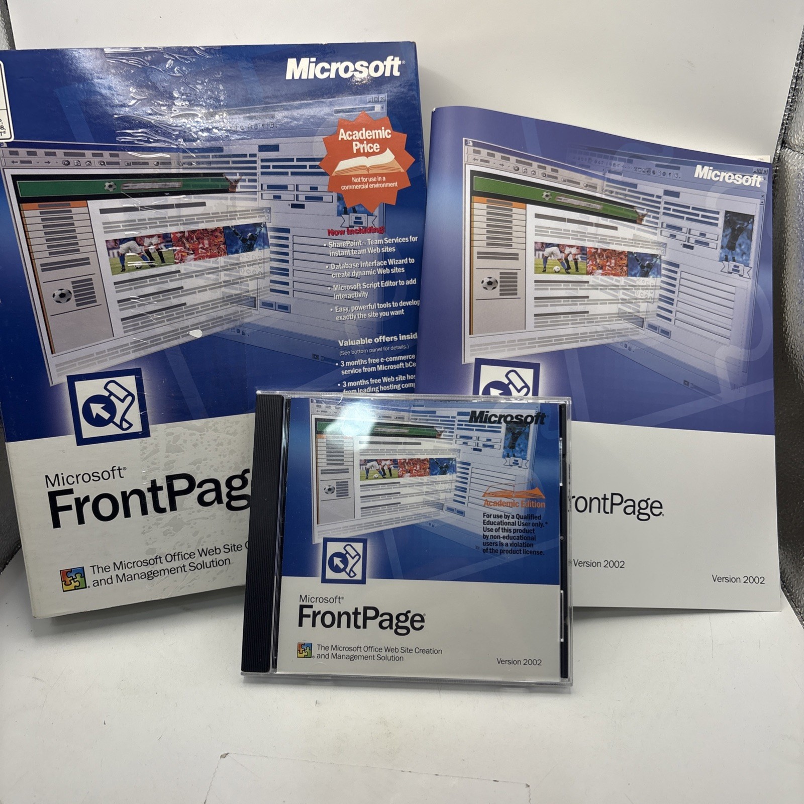 Microsoft FrontPage 2002 Academic Edition PC Windows XP Vintage Software