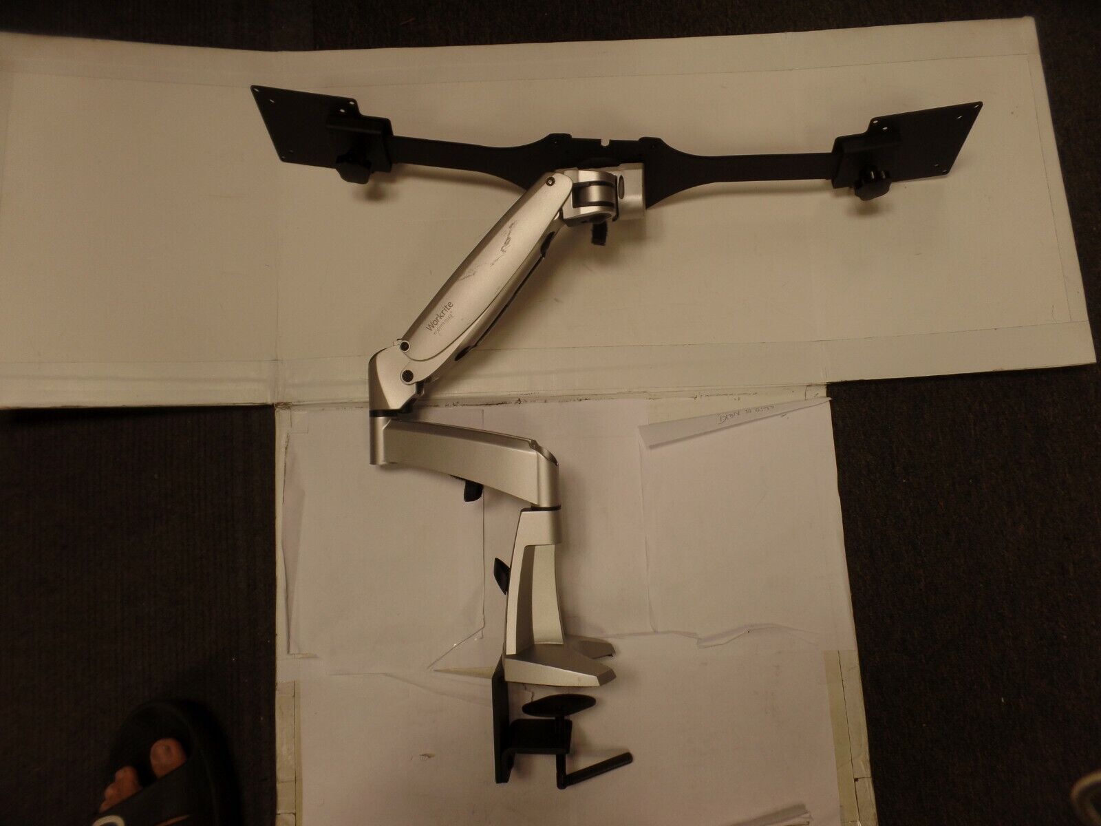 Workrite SILVER PA4000-S  Poise Twin Flat Panel LCD Display Monitor LED Arm