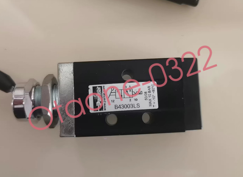 1PCS NEW Parker B43003LS valve Fast delivery Via Fedex /DHL