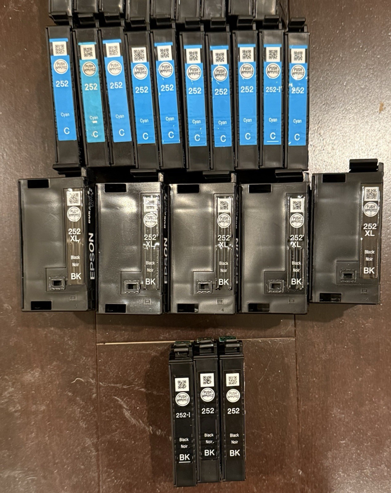 Lot of 37 Empty Epson 252 Ink Cartridges - OEM Genuine - For Recycling|Refill