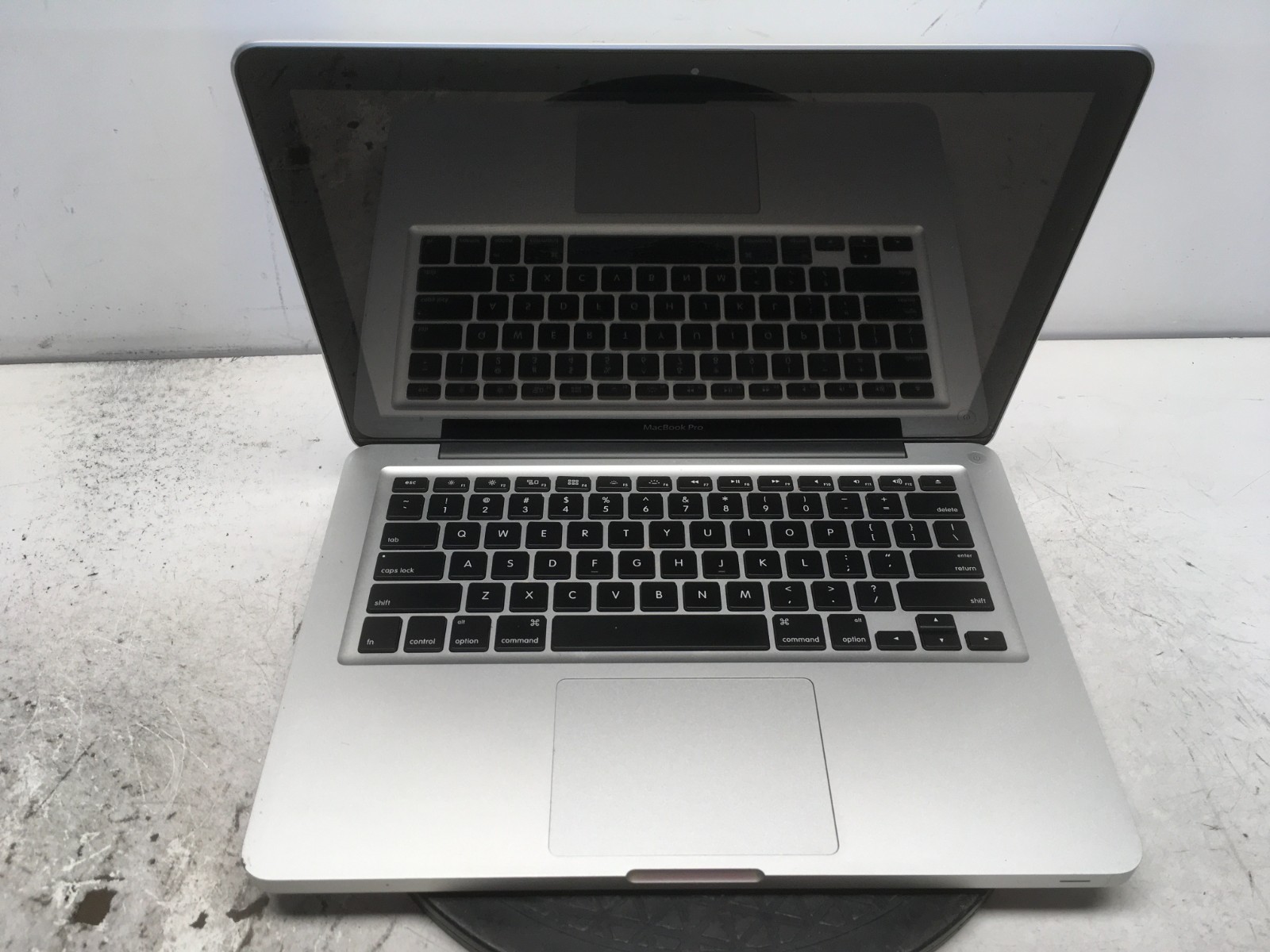 Apple MacBook Pro A1278 Intel Core i5-3210M 2.5GHz 2 GB NO HDD No Batt