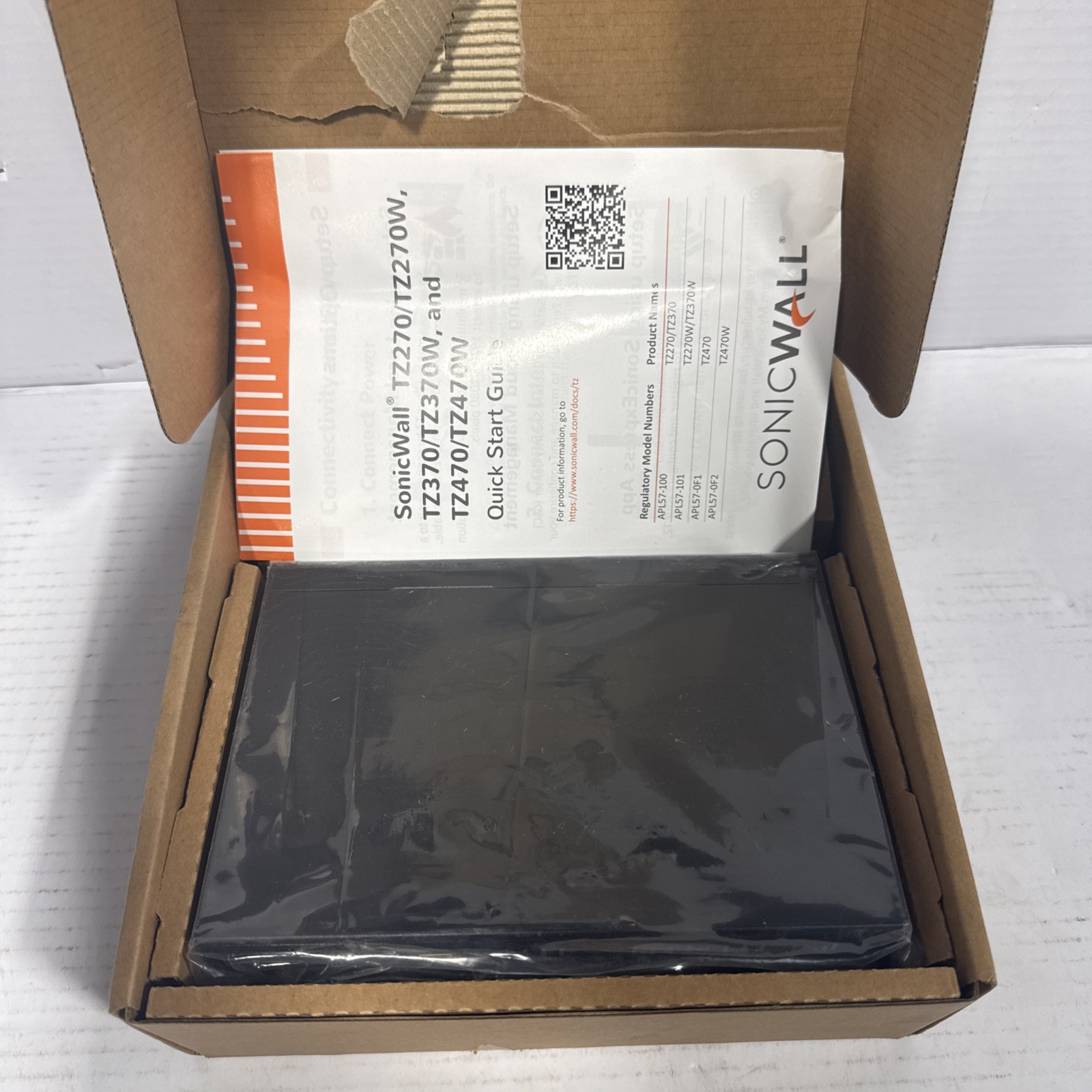 02-SSC-6847	 SonicWall TZ270 Secure Upgrade Plus - Essential Edition 3 YR    NEW