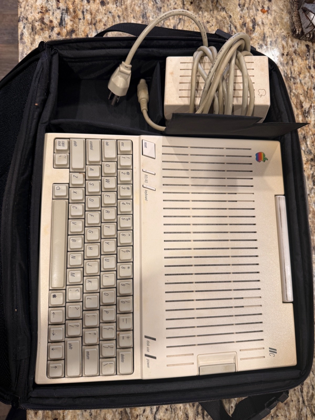 Apple IIc Computer and Monitor Vintage 1980s   Working