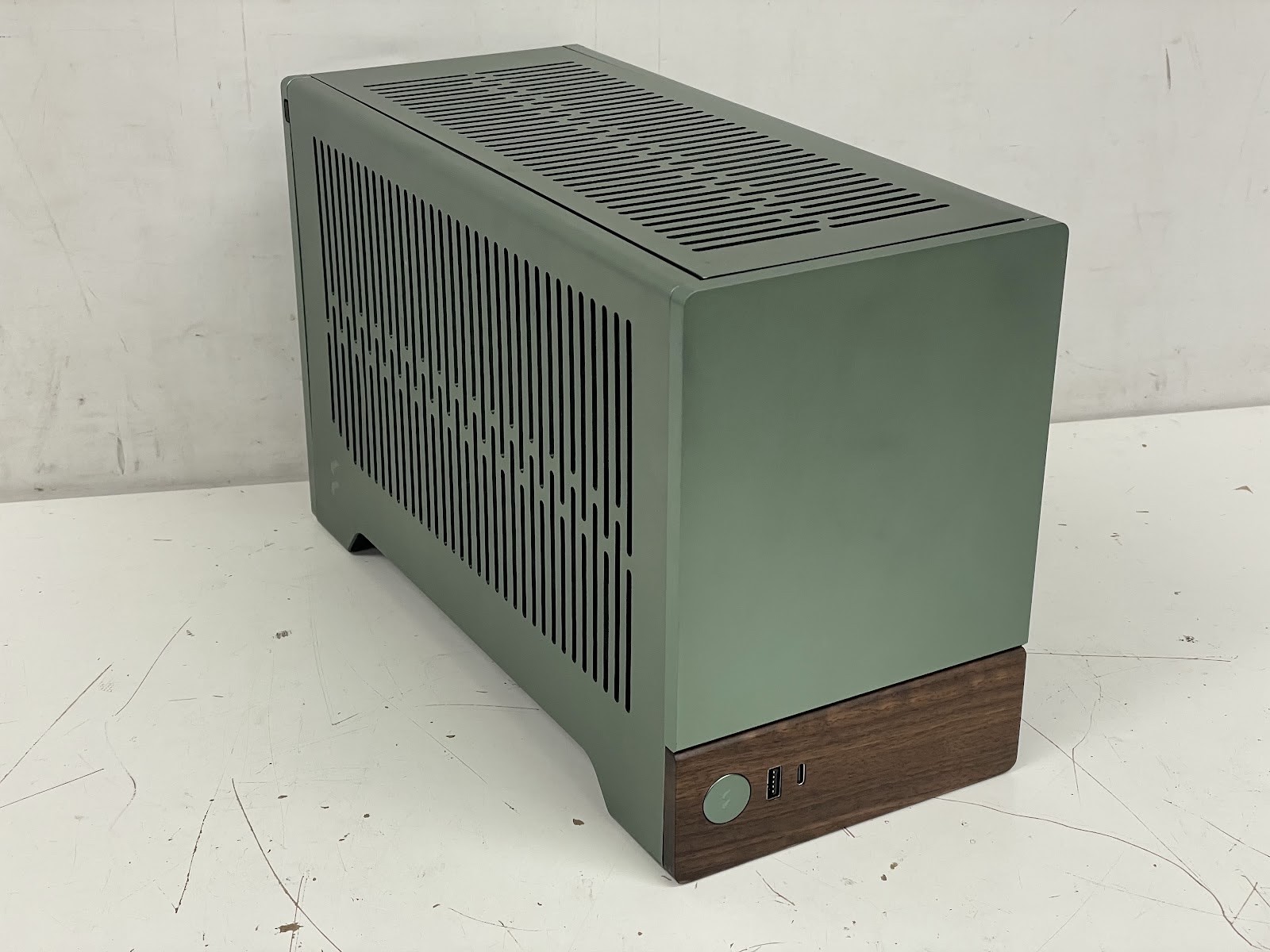 Fractal Design Terra Mini-ITX Mini Tower Computer Case - Jade