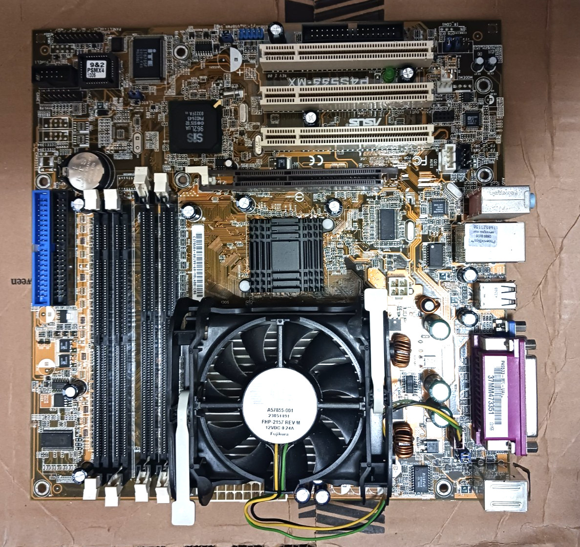 Motherboard P4 ASUS P4S533-MX-UAYZ Rev:2.00 + CPU + FAN - USED - GOOD - CLEAN