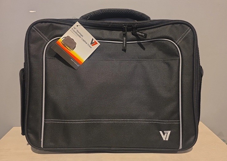 Vantage V7 16" Black Padded Soft Laptop Computer Bag 