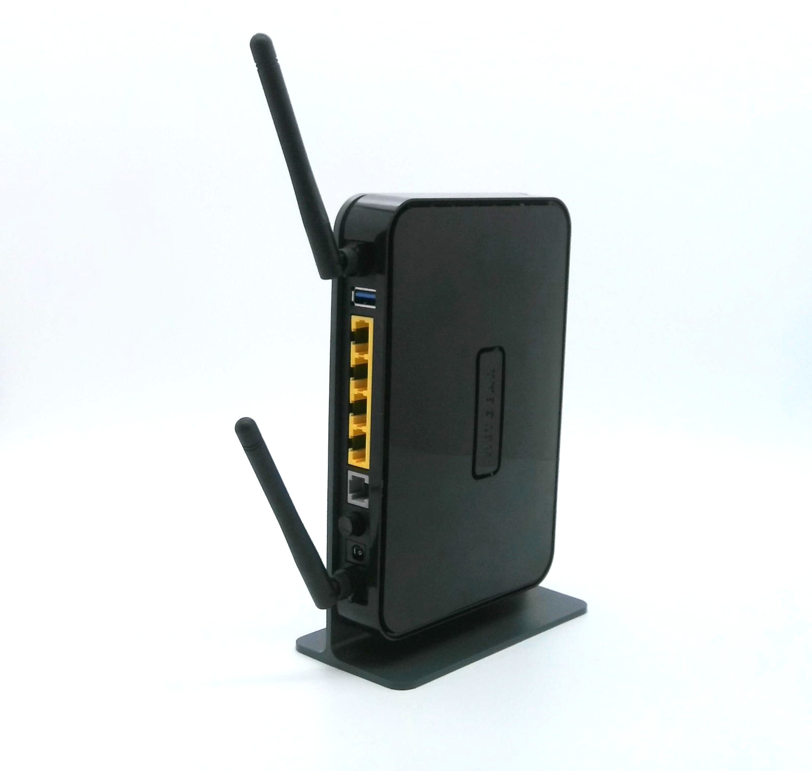 NETGEAR - DGN2200v3  – N300 Wireless ADSL2+ Modem Router