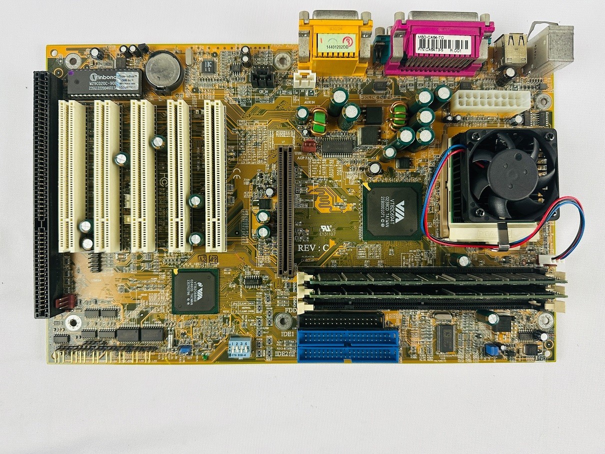 DFI CA64-TC CA64T3-5 370 VIA 694T ATX Intel Motherboard