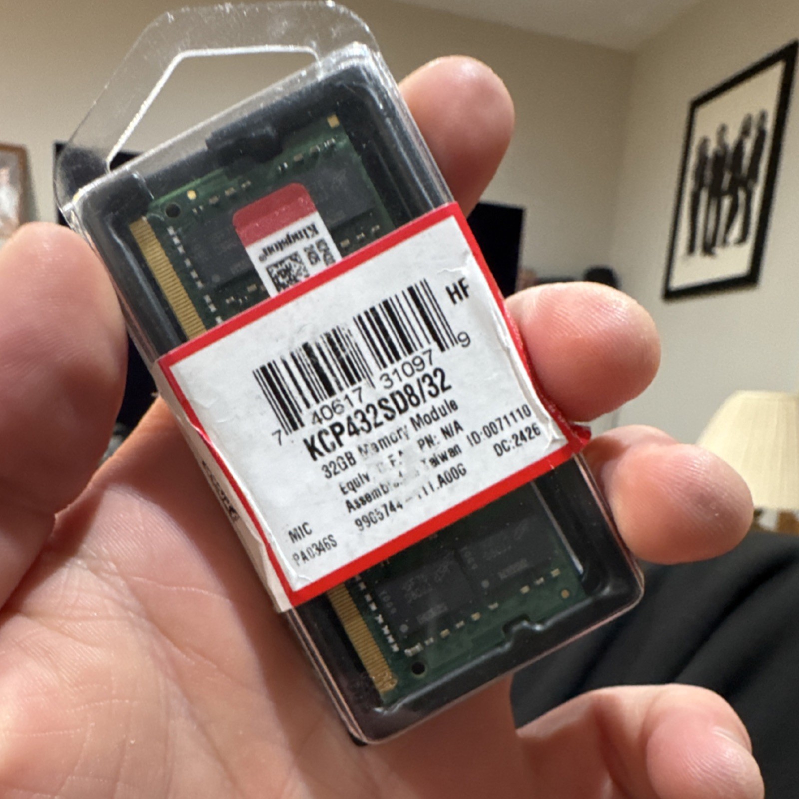 Kingston 32GB DDR4-3200 PC4-25600 260-Pin SO-DIMM Non-ECC KCP432SD8/32