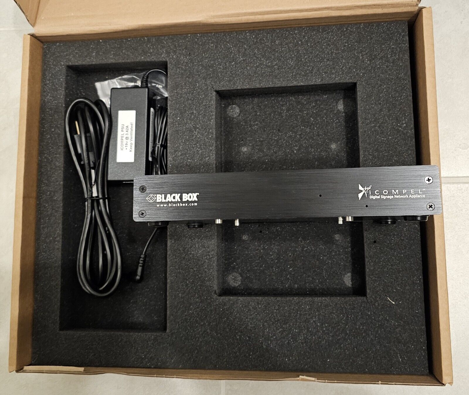 BlackBox ICVF-VE-SU-N iCompel Digital Signage Network Appliance 