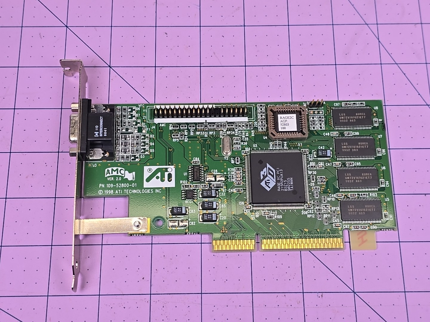 ATI 109-52800-01 AMC Ver 2.0 3D Rage IIC AGP 4MB VGA Graphics card - tested.