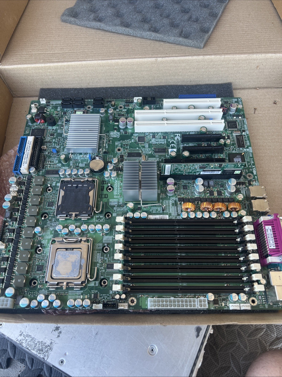 Supermicro X7DBN Dual LGA771 Extended ATX Server Motherboard