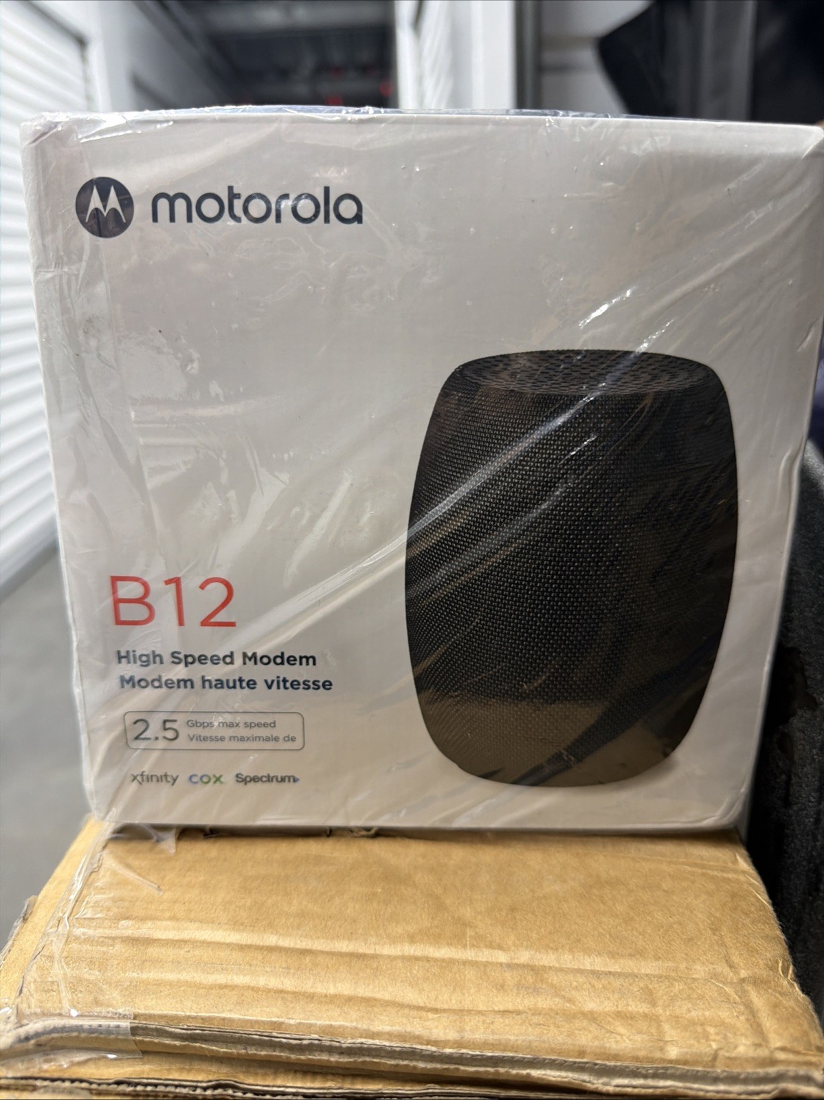 NEW Motorola B12 DOCSIS 3.1 High Speed Cable Modem 2.5Gbps Xfinity Cox Spectrum