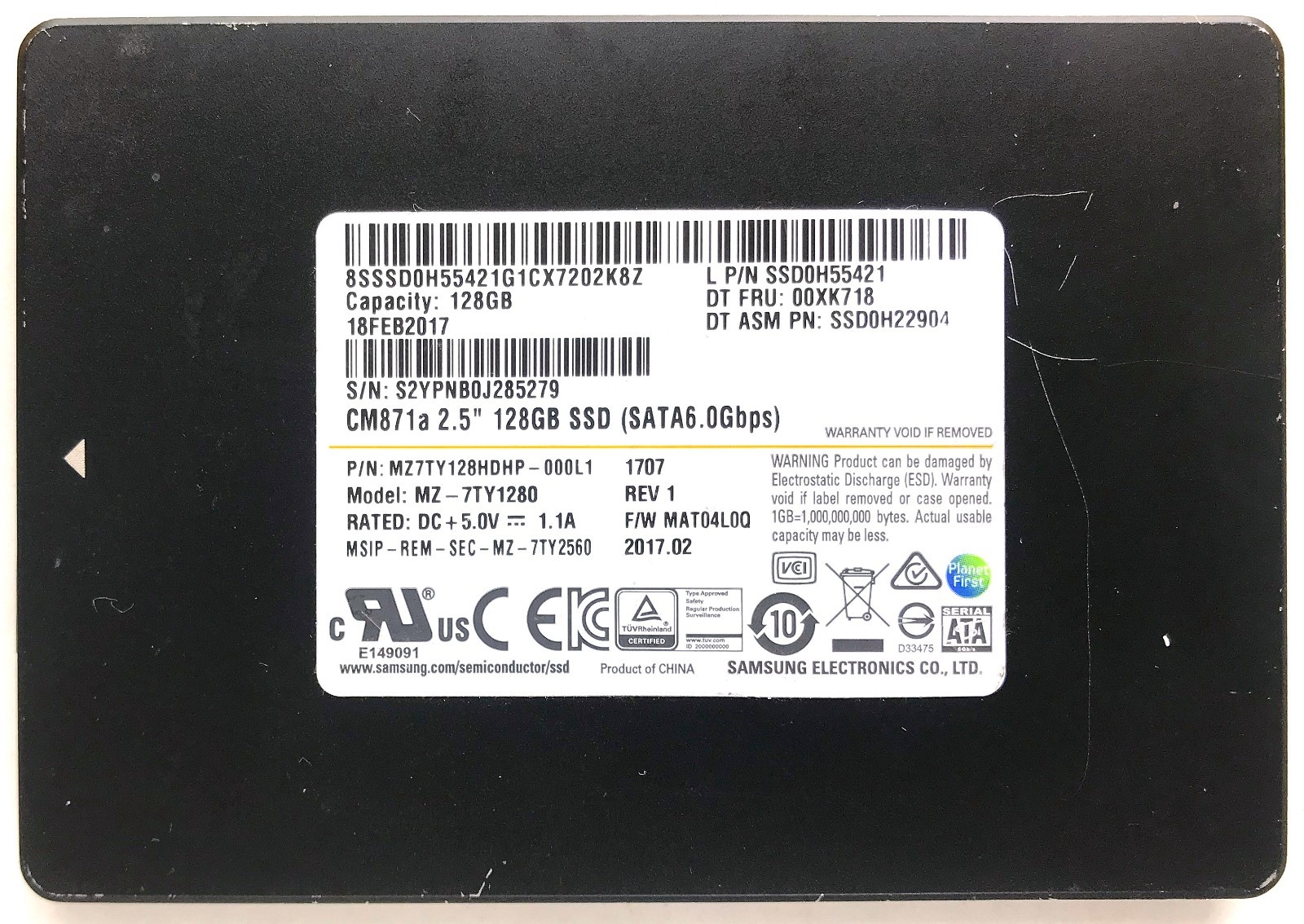 Samsung 128GB 2.5” CM871a SATA SSD MZ7TY128HDHP-000L1 L P/N: SSD0H55421