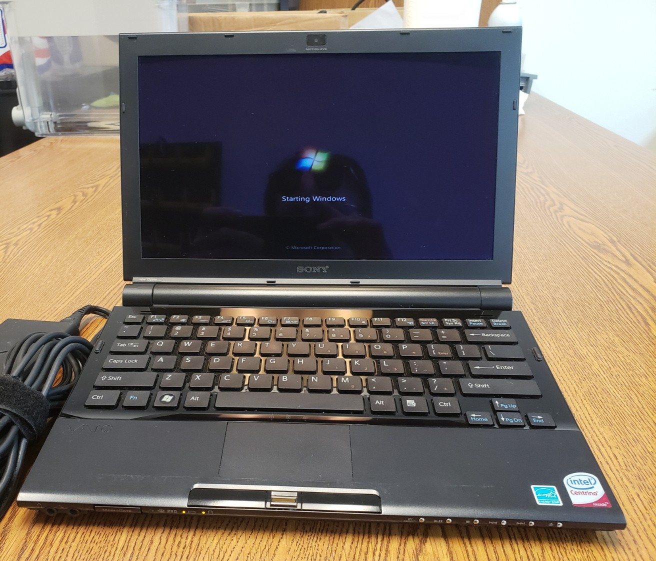 Sony VAIO VGN-T2500 Netbook Windows 7 ** VINTAGE **