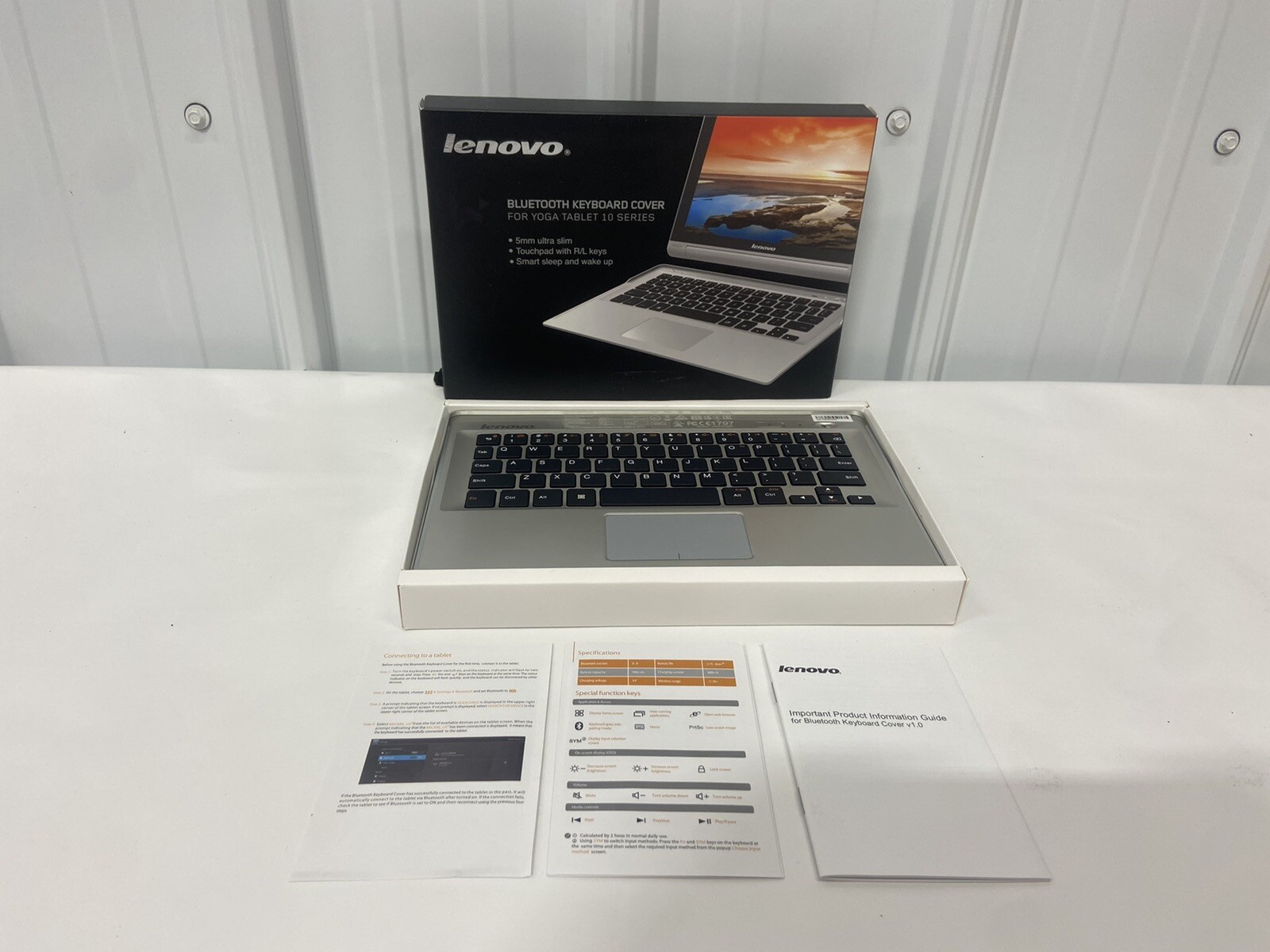 Original Lenovo YOGA Tablet 10 Series BKC600 Bluetooth Keyboard - US English