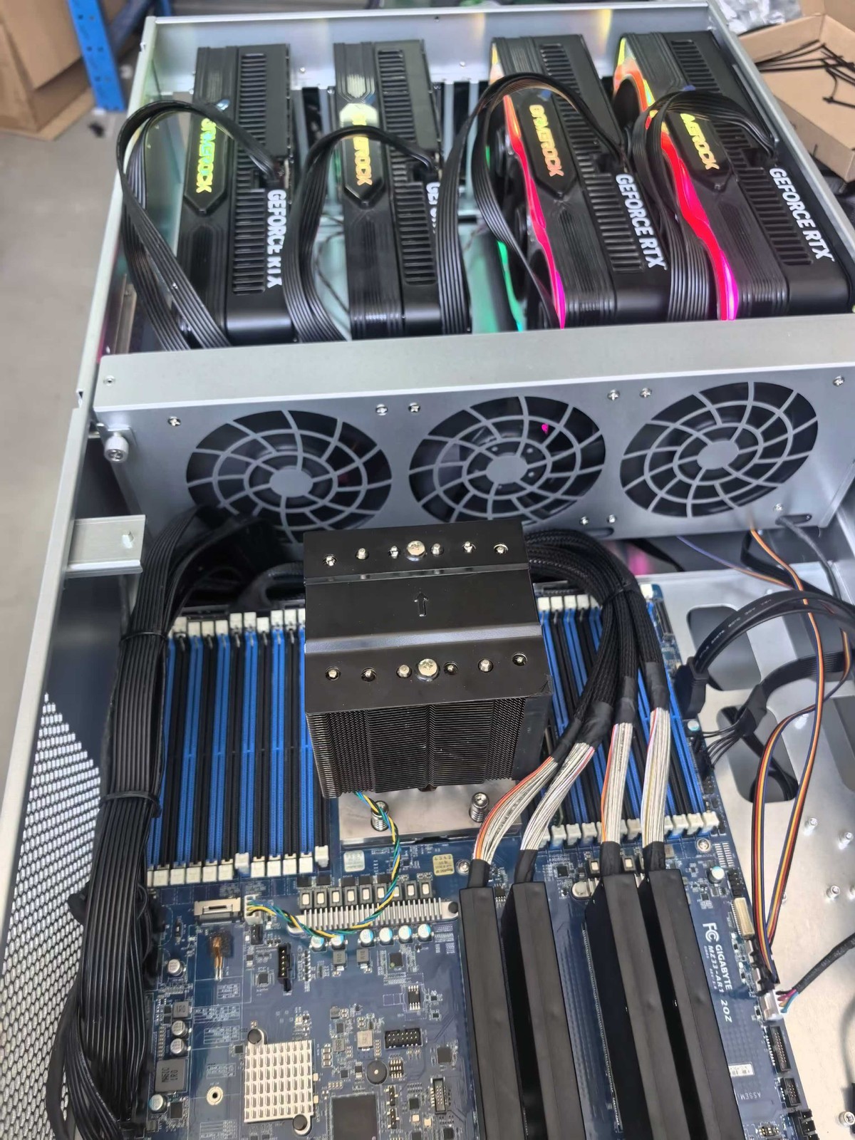 ASRock RACK 6U Server Chassis 8GPU PCIe 5.0 X16 Bandwidth For AMD 9004-9005