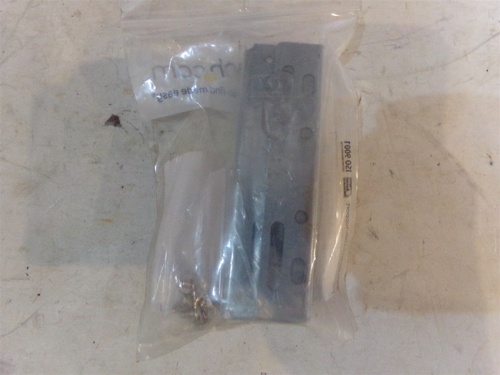 STARTECH.COM 3.5IN HARD DRIVE MOUNTING BRACKET ADAPTER FOR 5.25IN BAY - NEW