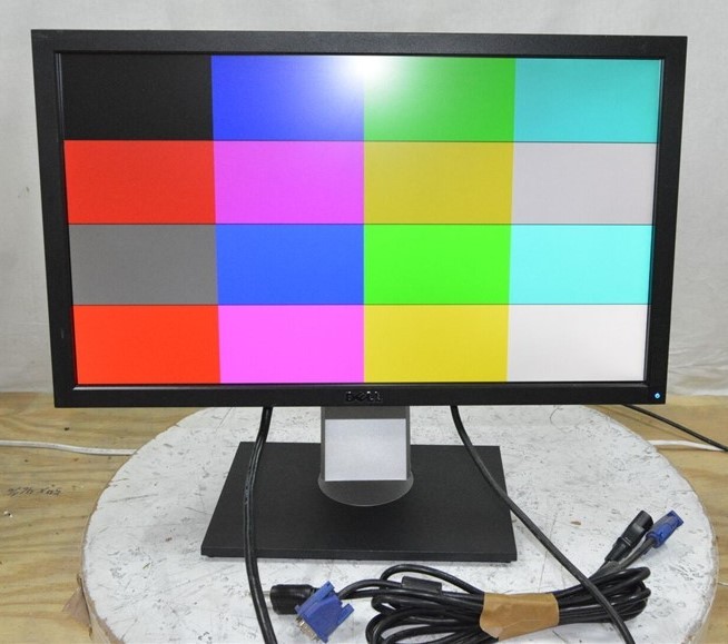 Dell P2211Ht 0W4XCG 22" Widescreen LCD Monitor VGA DVI GRADE B