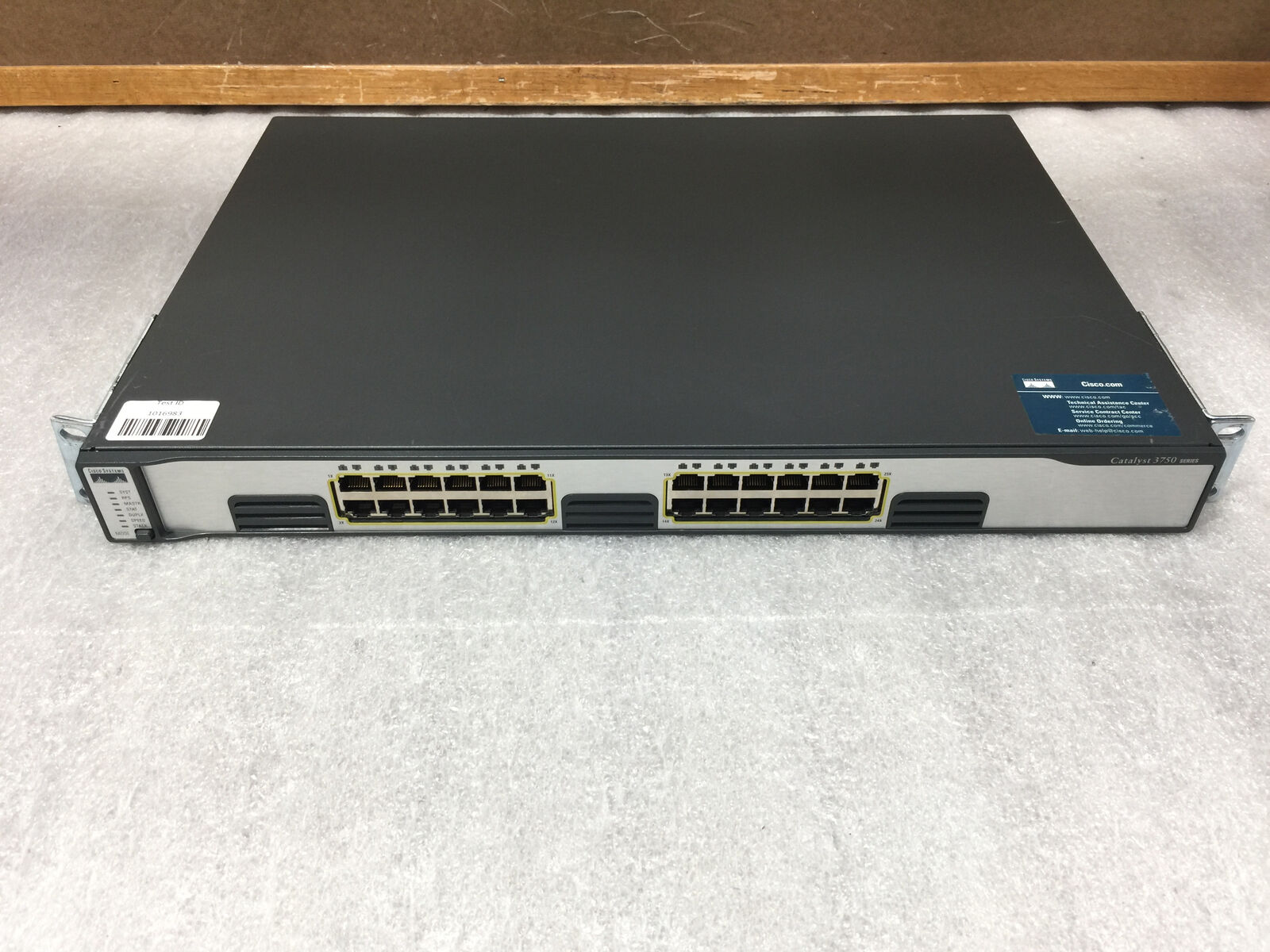 Cisco Catalyst 3750 Series WS-C3750G-24T-S 24-Port Gigabit Managed Switch TESTED