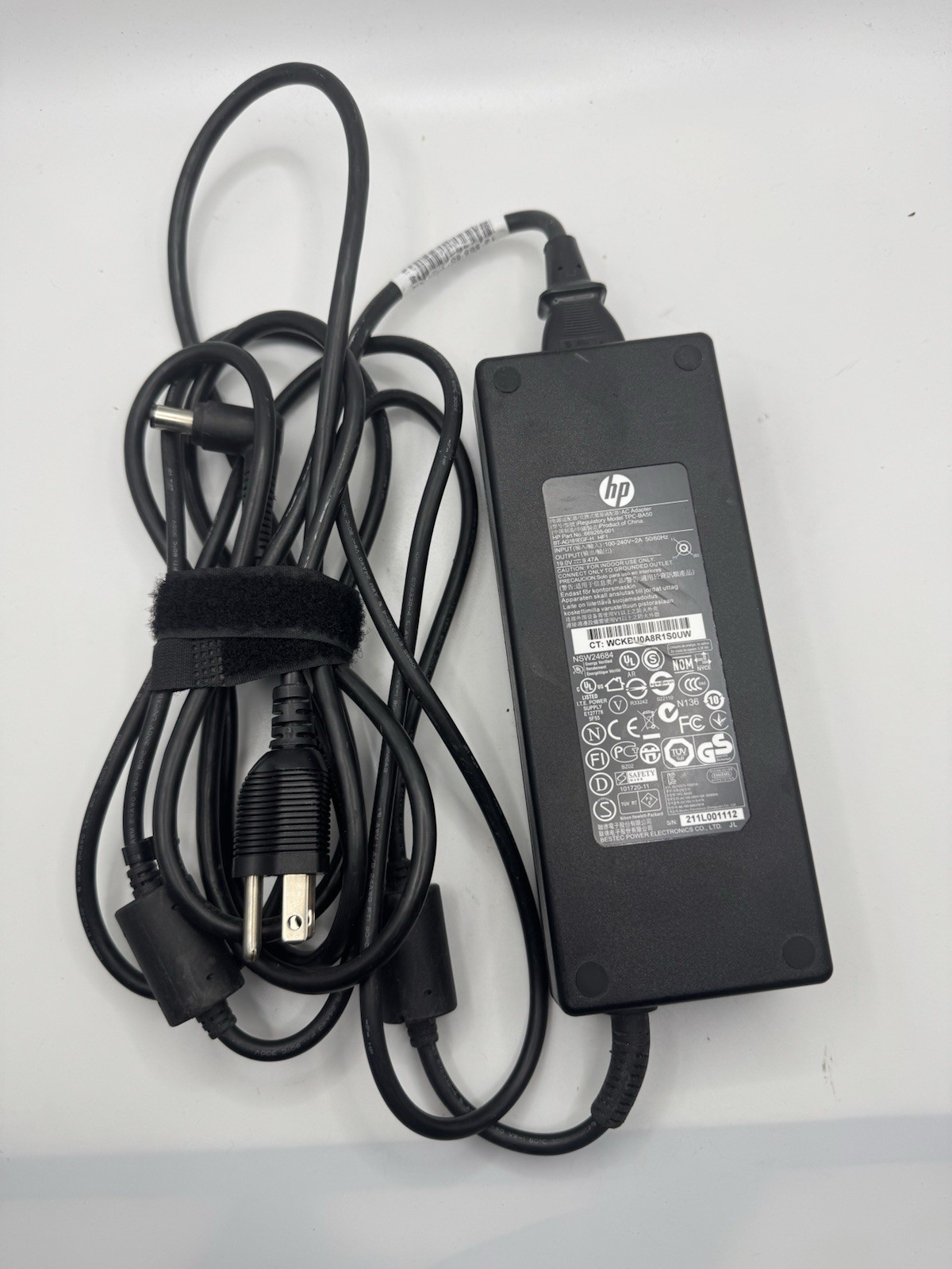 Genuine HP 180W AC DC Adapter 19V 9.47A Model TPC-BA50 P/N 609918-001 w/Cord