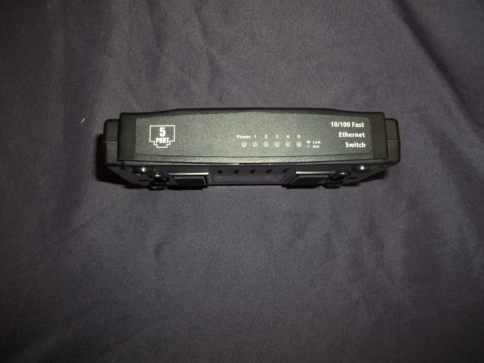 DYNEX DX-ESW5-10/100 FAST 5-PORT ETHERNET SWITCH