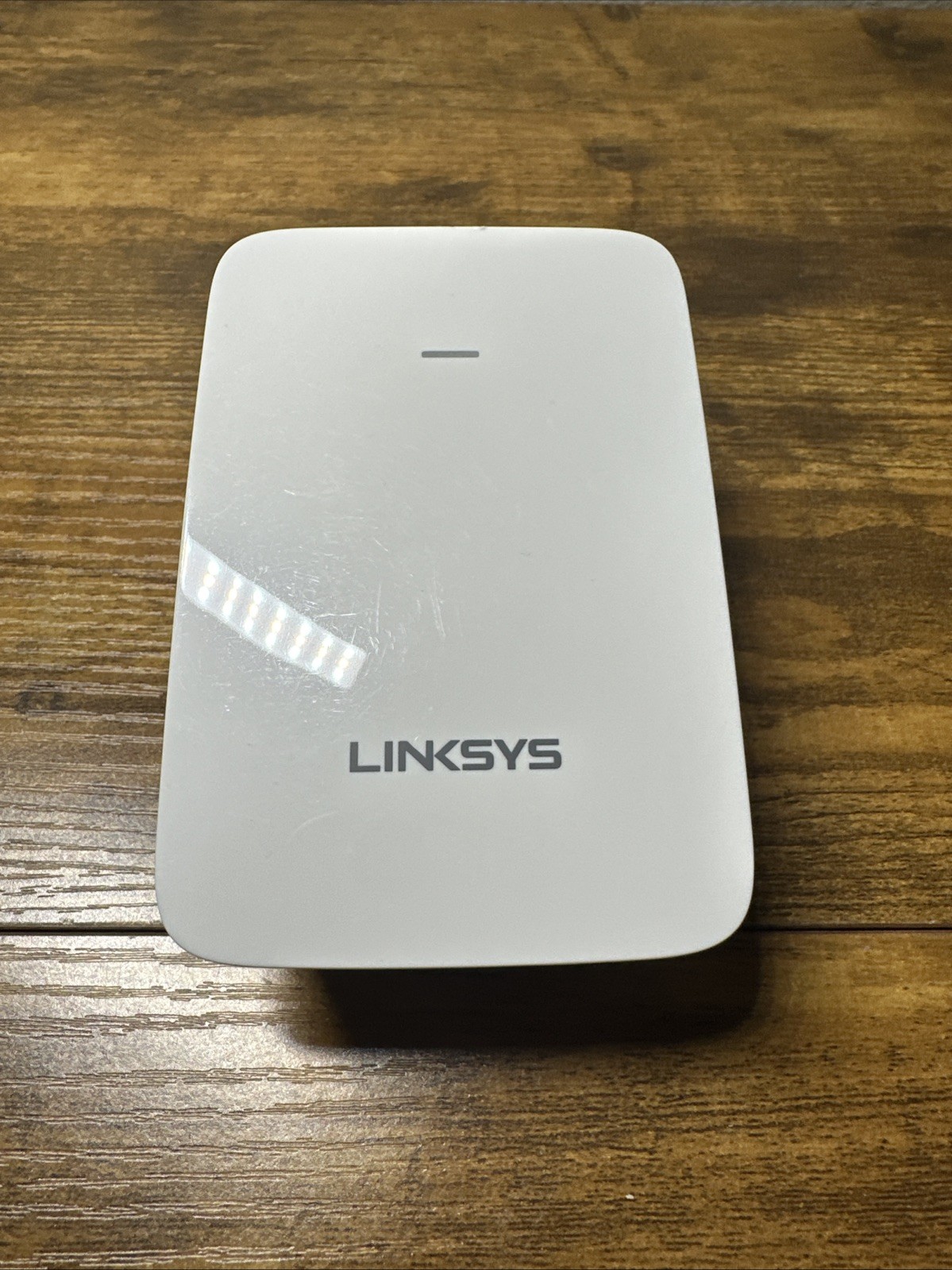 Single Linksys RE6350 AC1200 Dual-Band Wi-Fi Range Extender