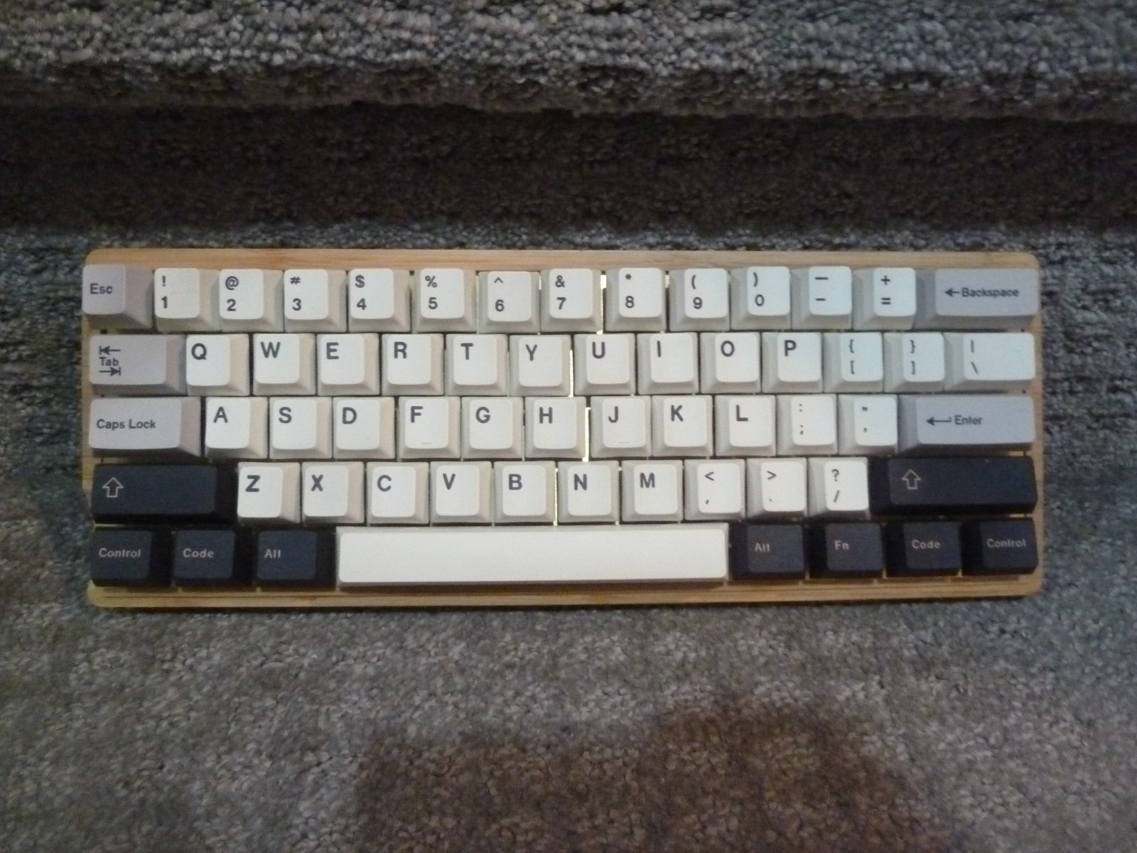 Custom Mechanical Keyboard w/ wooden case removable key caps switches 60% layout