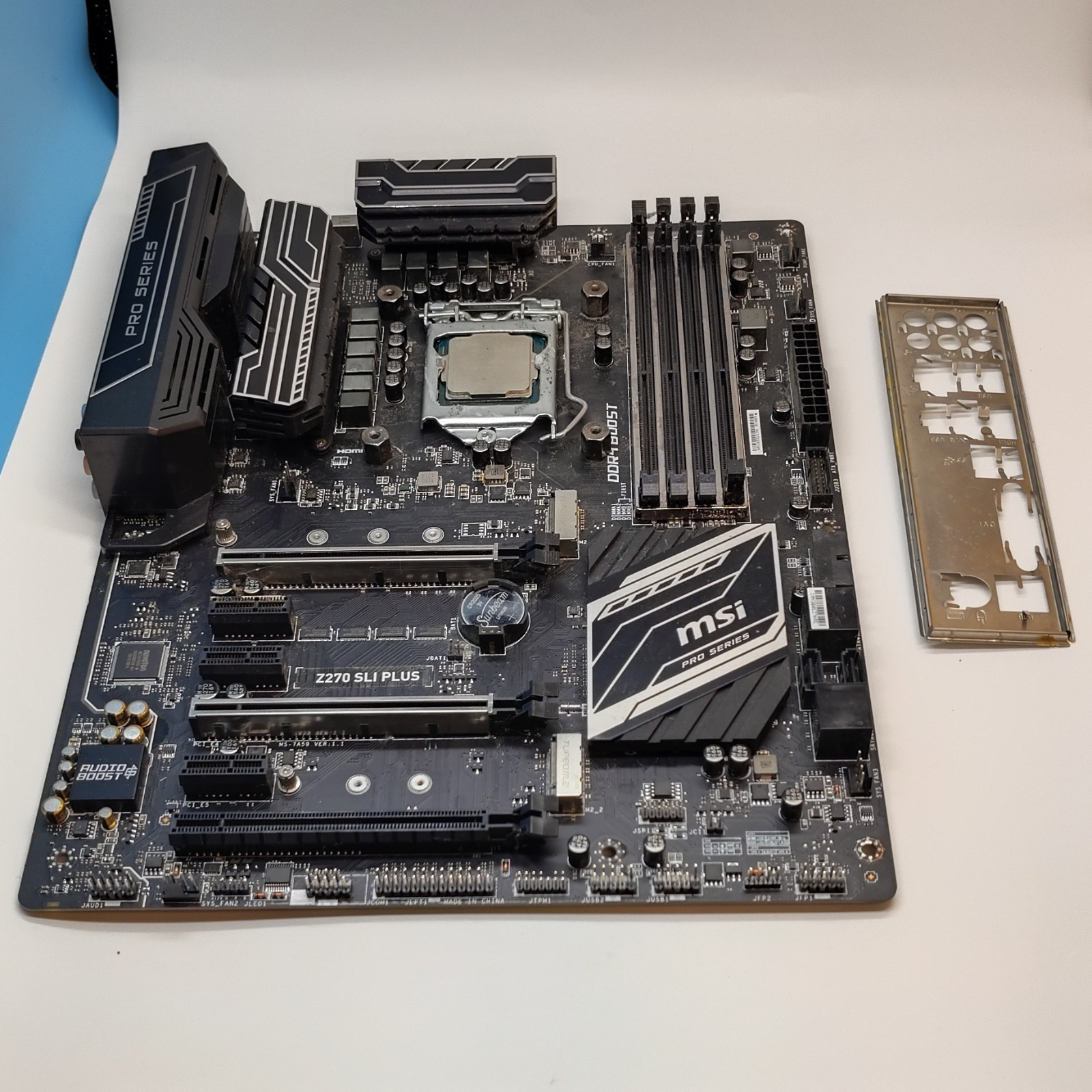 MSI Z270 SLI Plus ATX Motherboard LGA 1151 Intel Z270 HDMI DDR4 ATX + Core i5