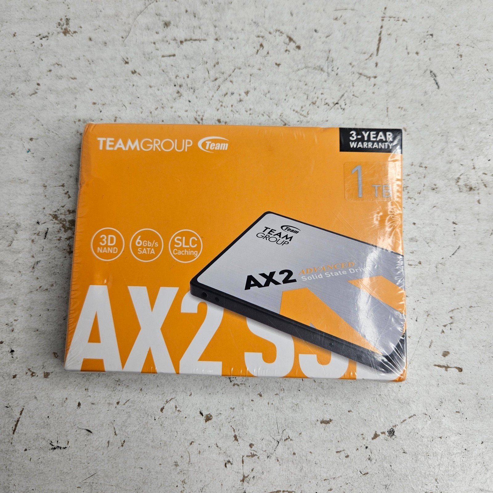TEAMGROUP AX2 1TB 2.5" SATA III SSD 3D NAND Solid State Drive AX2 Black