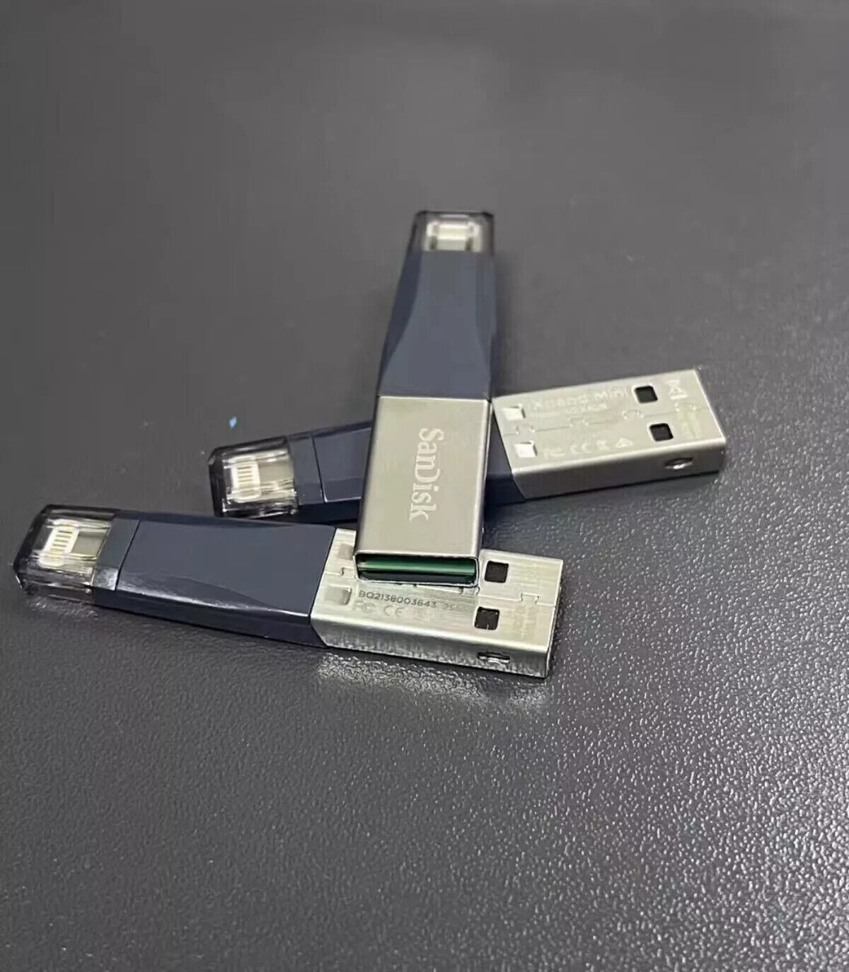SanDisk iXpand Mini Lightning 32GB /128GB /256GB OTG USB3.0 Flash Drive SDIX40N