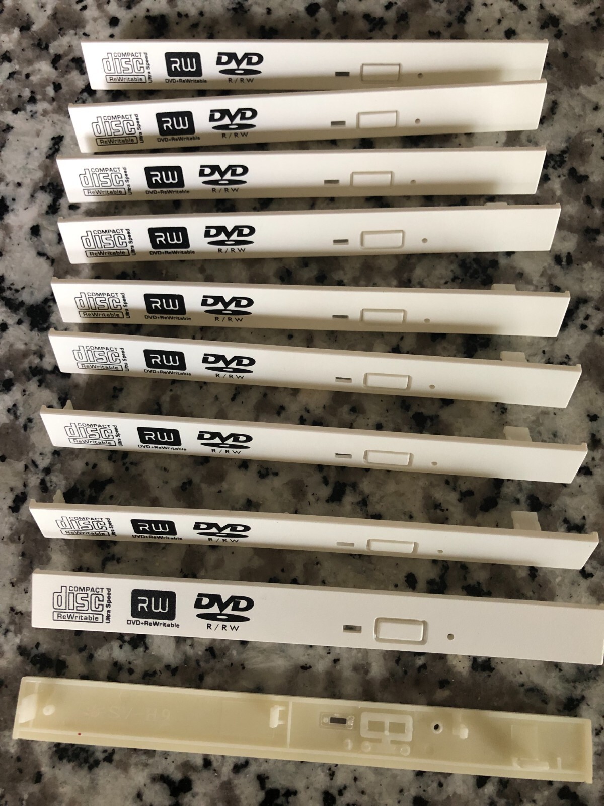 Lot 10 White Bezel faceplate for 12.7mm Optical Drive (CD/DVDRW logo)