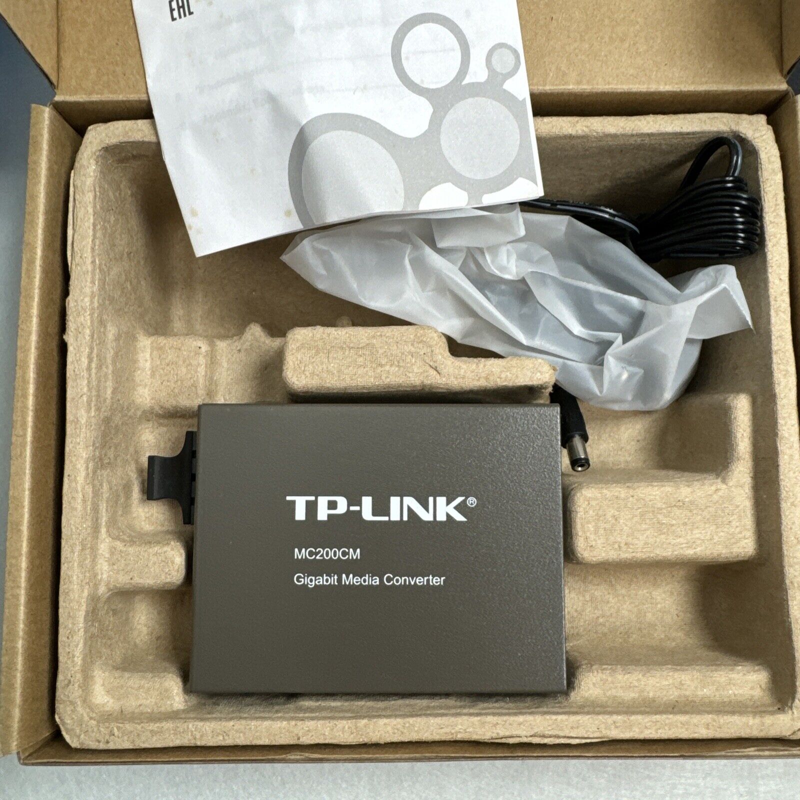 Lot of 2 TP-LINK MC200CM Gigabit Media Converter, 1000Mbps RJ45 to 1000M