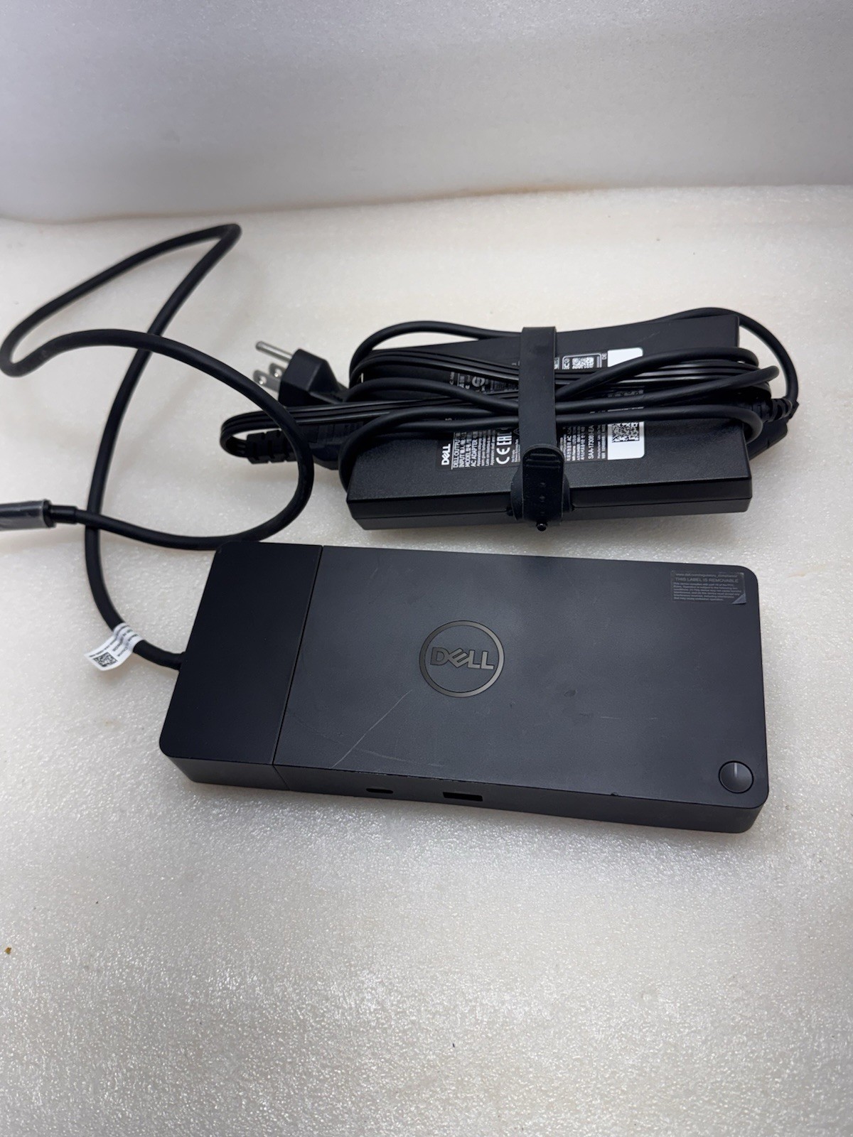 Dell WD22TB4 Thunderbolt 4 Dock K20A001 w/ 180W AC Adapter - Excellent, Tested