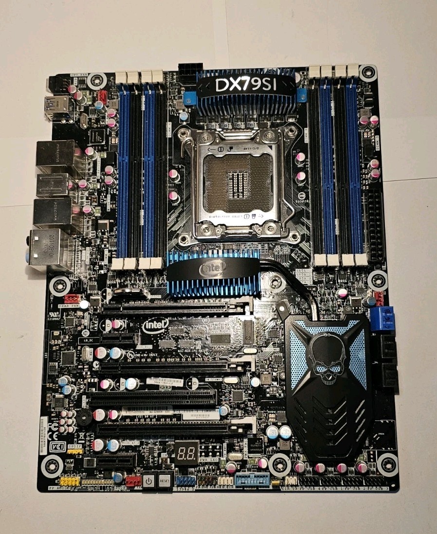 Intel DX79SI Motherboard LGA 2011/Socket R Tested