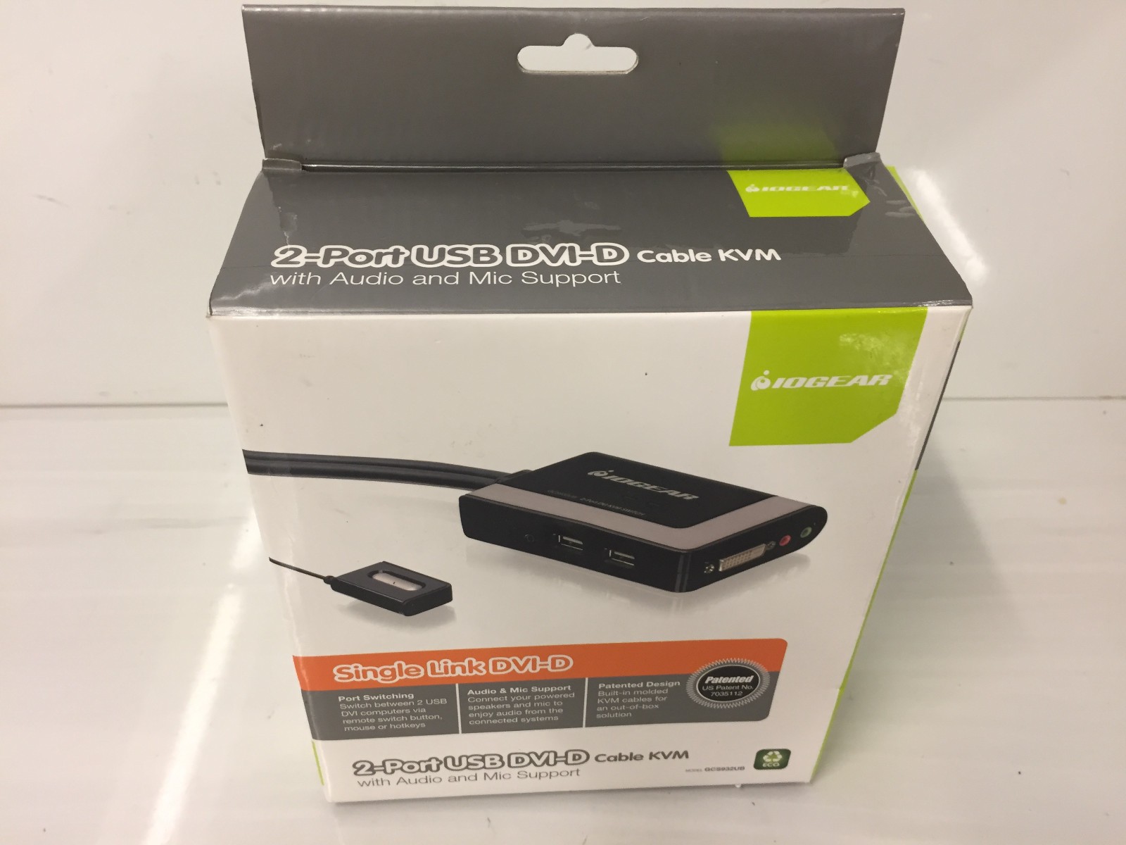 IOGEAR GCS932UB 2-Port USB DVI-D Cable KVM Switch w/ Audio Mic