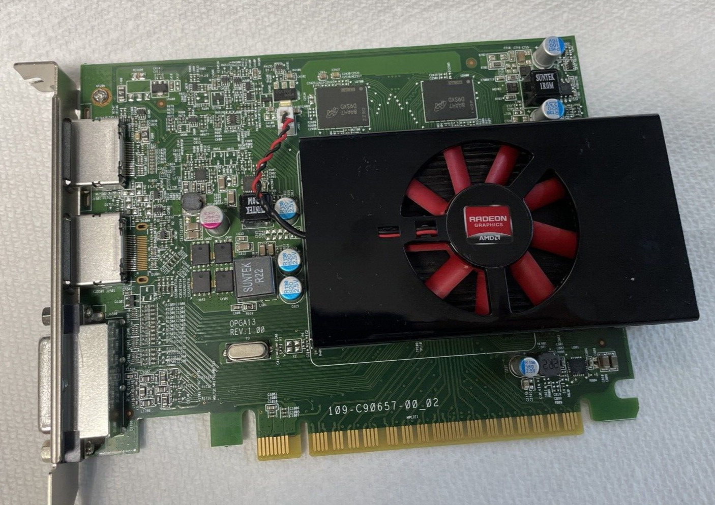 DELL AMD RADEON C906 VIDEO GRAPHICS CARD 109-C90657-00_02