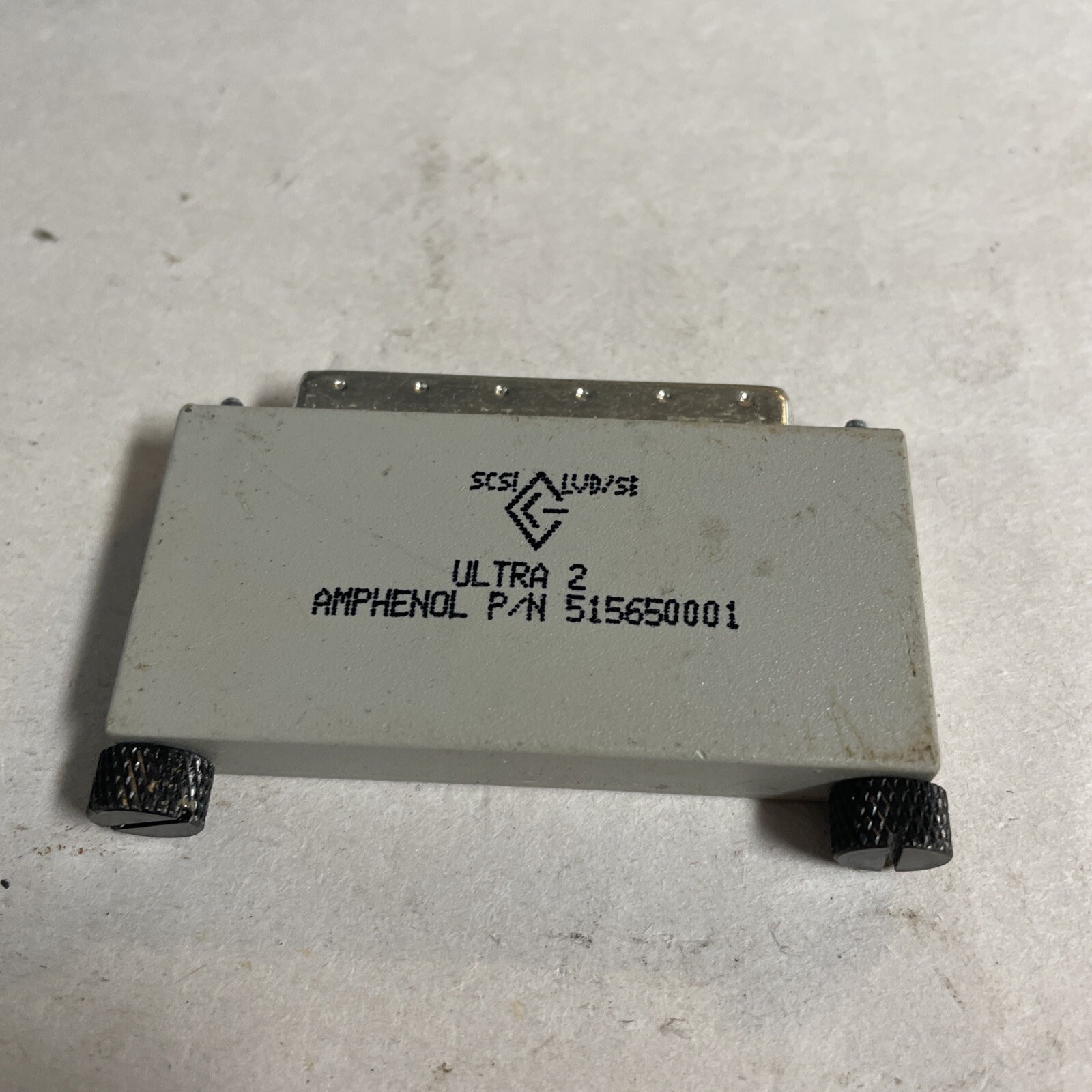 Amphenol Ultra 2 515650001 Terminator @CPU132