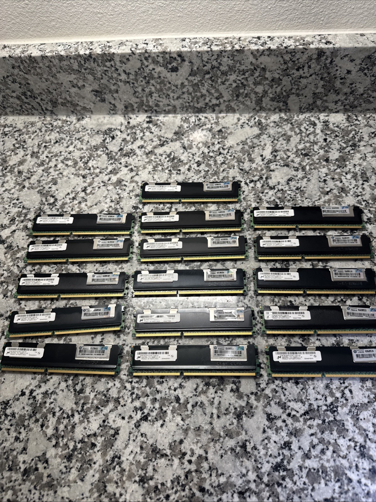 16x Micron 4GB 2Rx4 PC3-10600R-9-10JP Server Memory MT36JSZF51272PZ-1G4F1AB 64gb