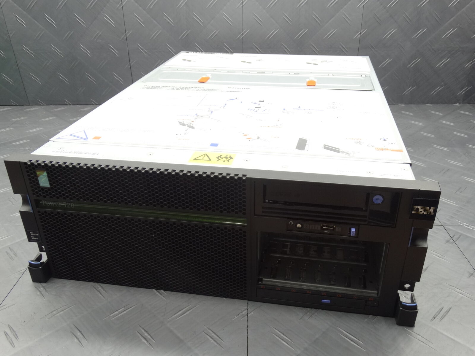 IBM 720 Power Server + CPU + 32Gb RAM 8202-E4C Tested