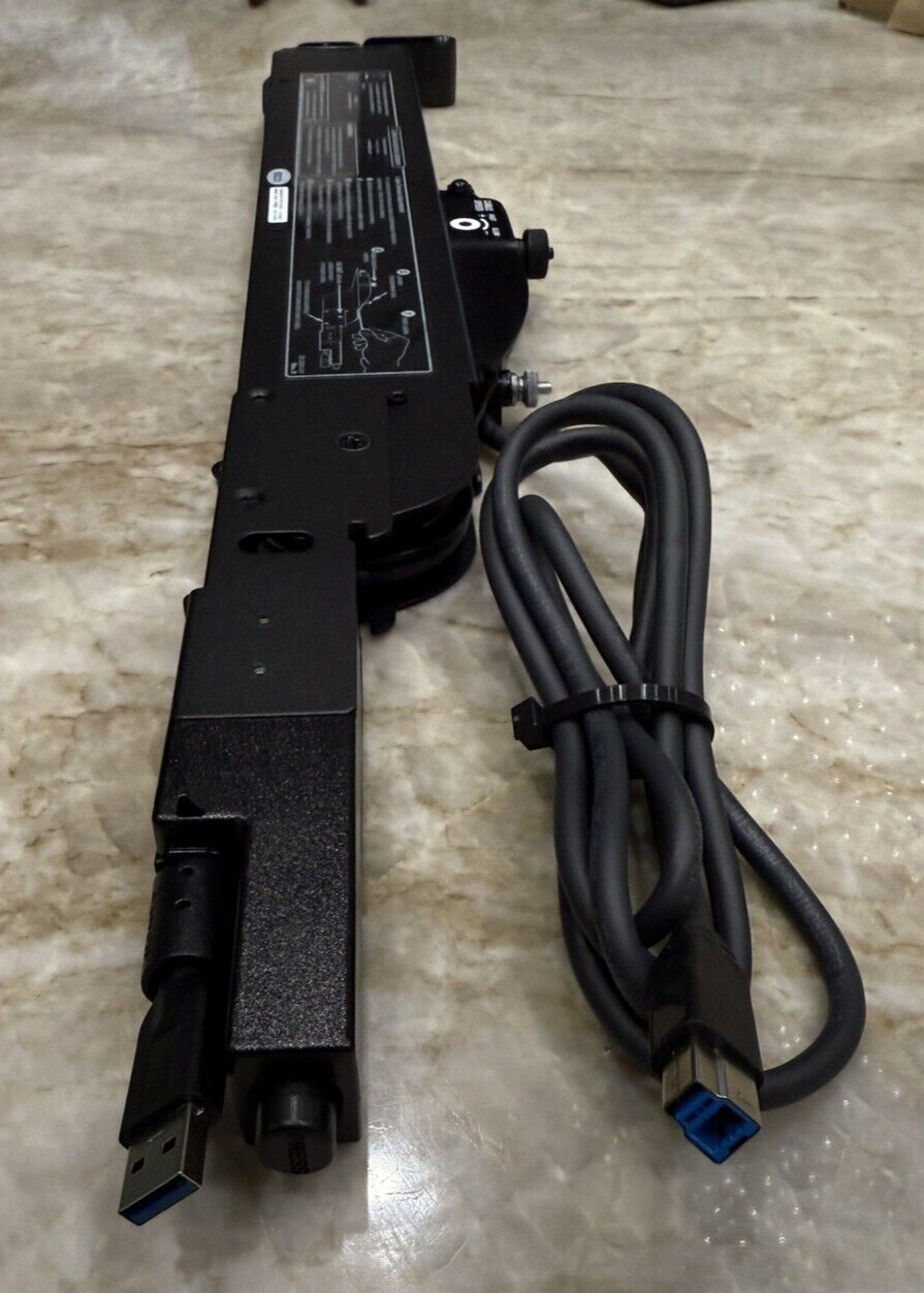 Extron 70-1065-06 Retractor USB 3.2 Type-A to USB Type-B, 3'/90cm