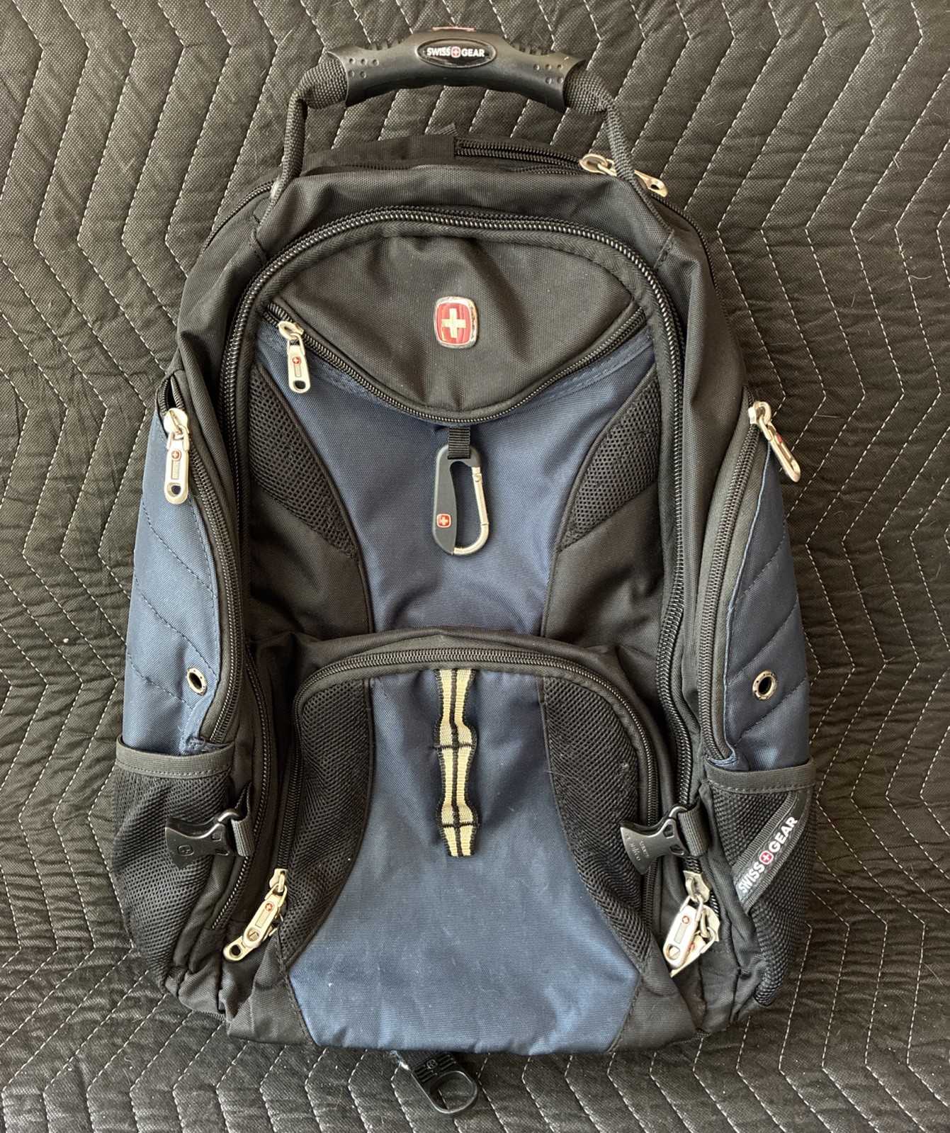 SwissGear 1900 17" Laptop Backpack TSA Friendly ScanSmart Swiss Gear Air Flow