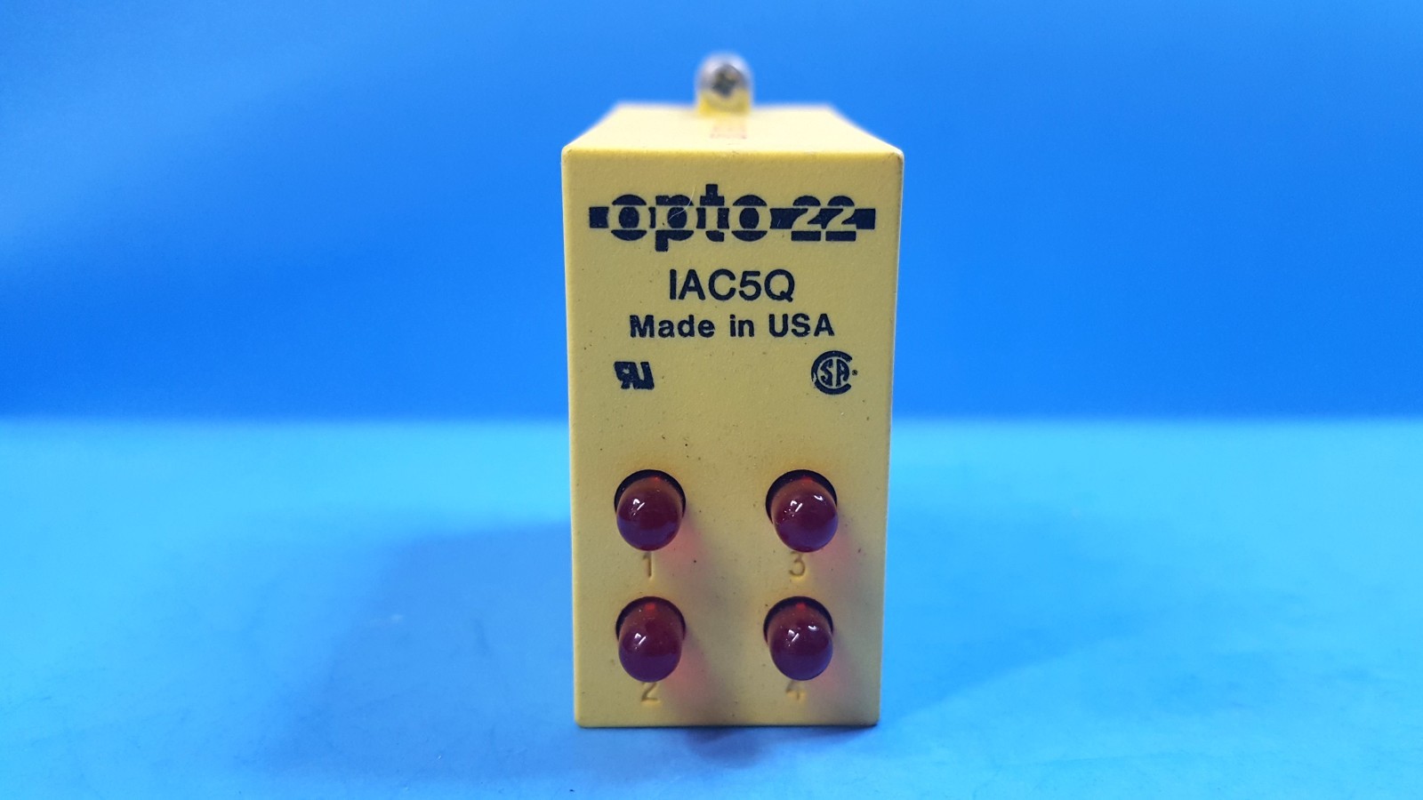 One- I/O Module, IAC5Q, OPTO 22, 4 Channel, 30 VDC, Output:90~140VAC/DC