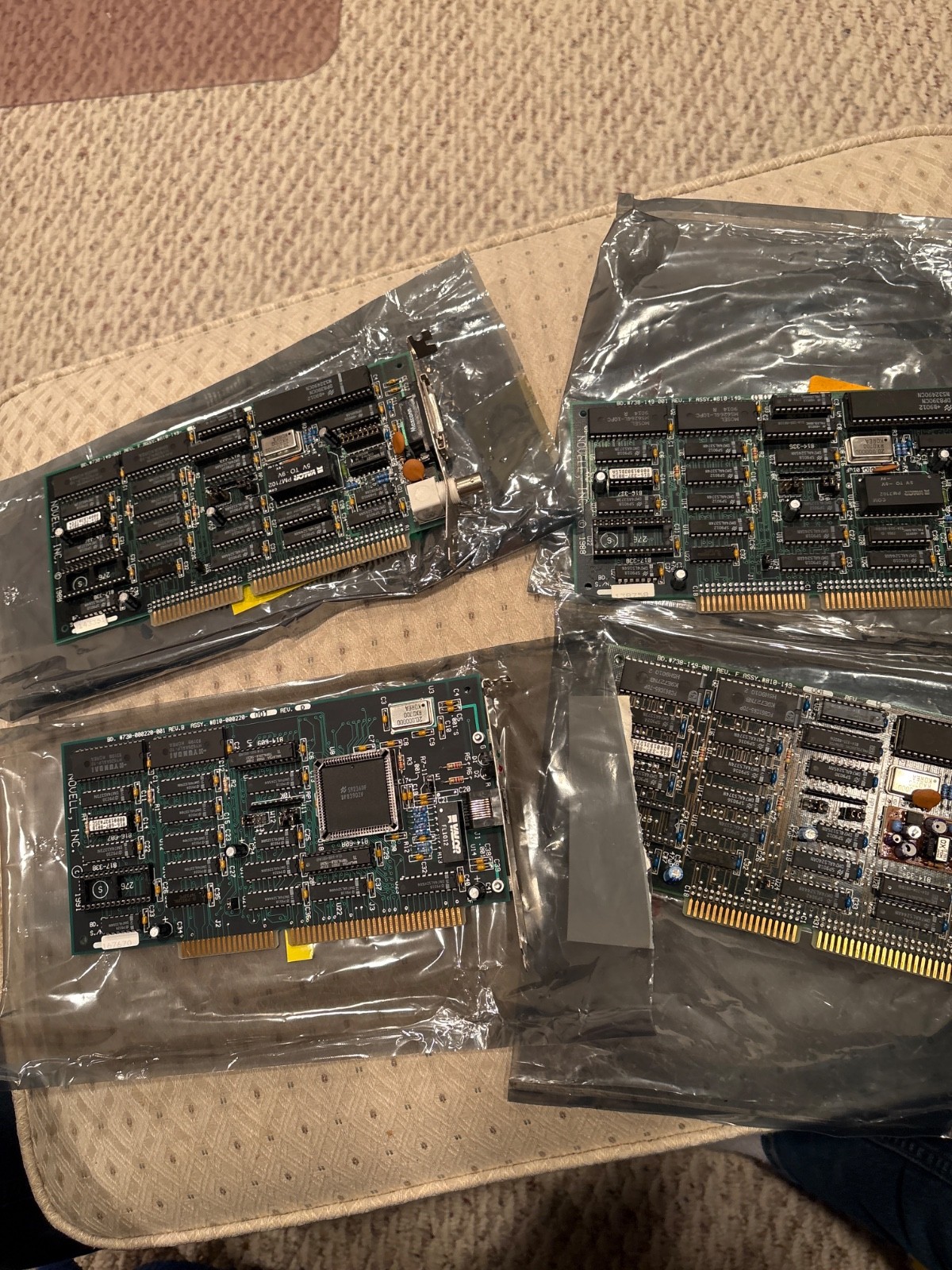 LOT OF 4 NOVELL NETWARE Ethernet Cards. Untested. Vintage