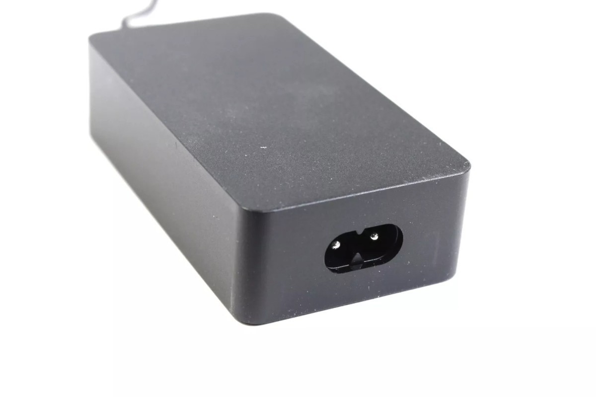 W8Z-00001 65W Versatile Power Supply For Microsoft 